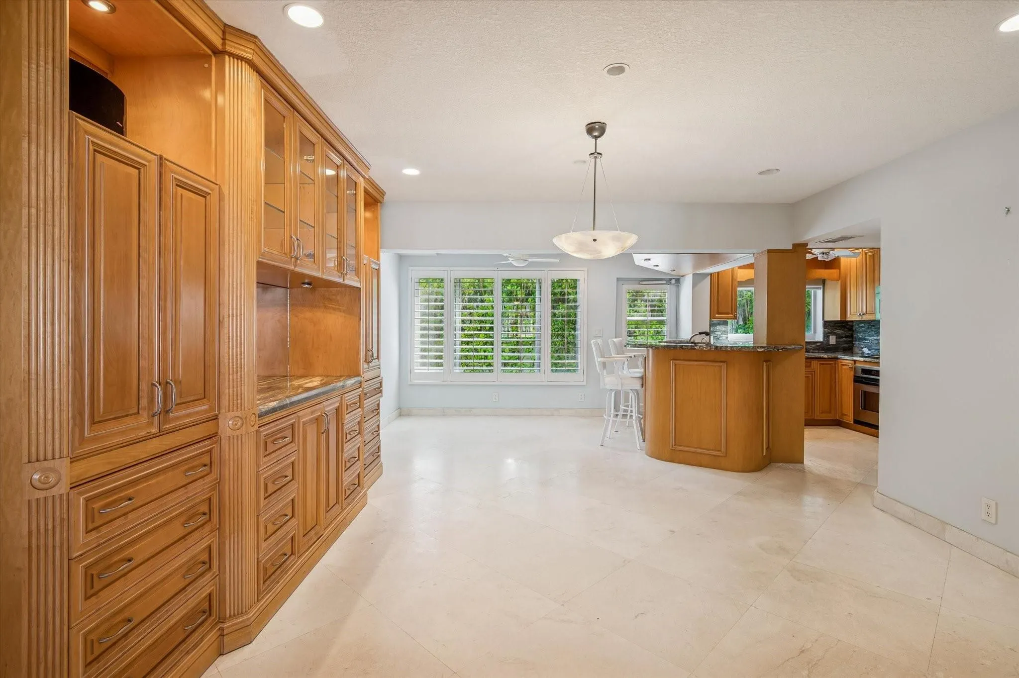 5400 N Ocean Blvd, #44