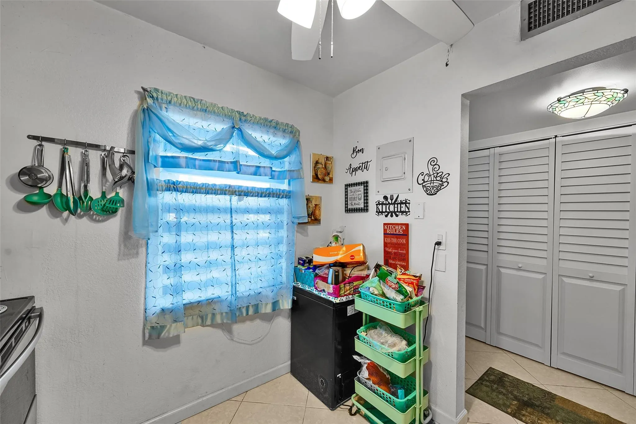 7355 NW 4th Pl, #107