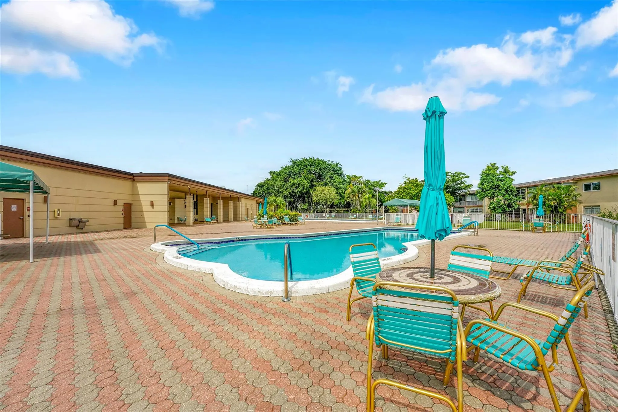 7355 NW 4th Pl, #107