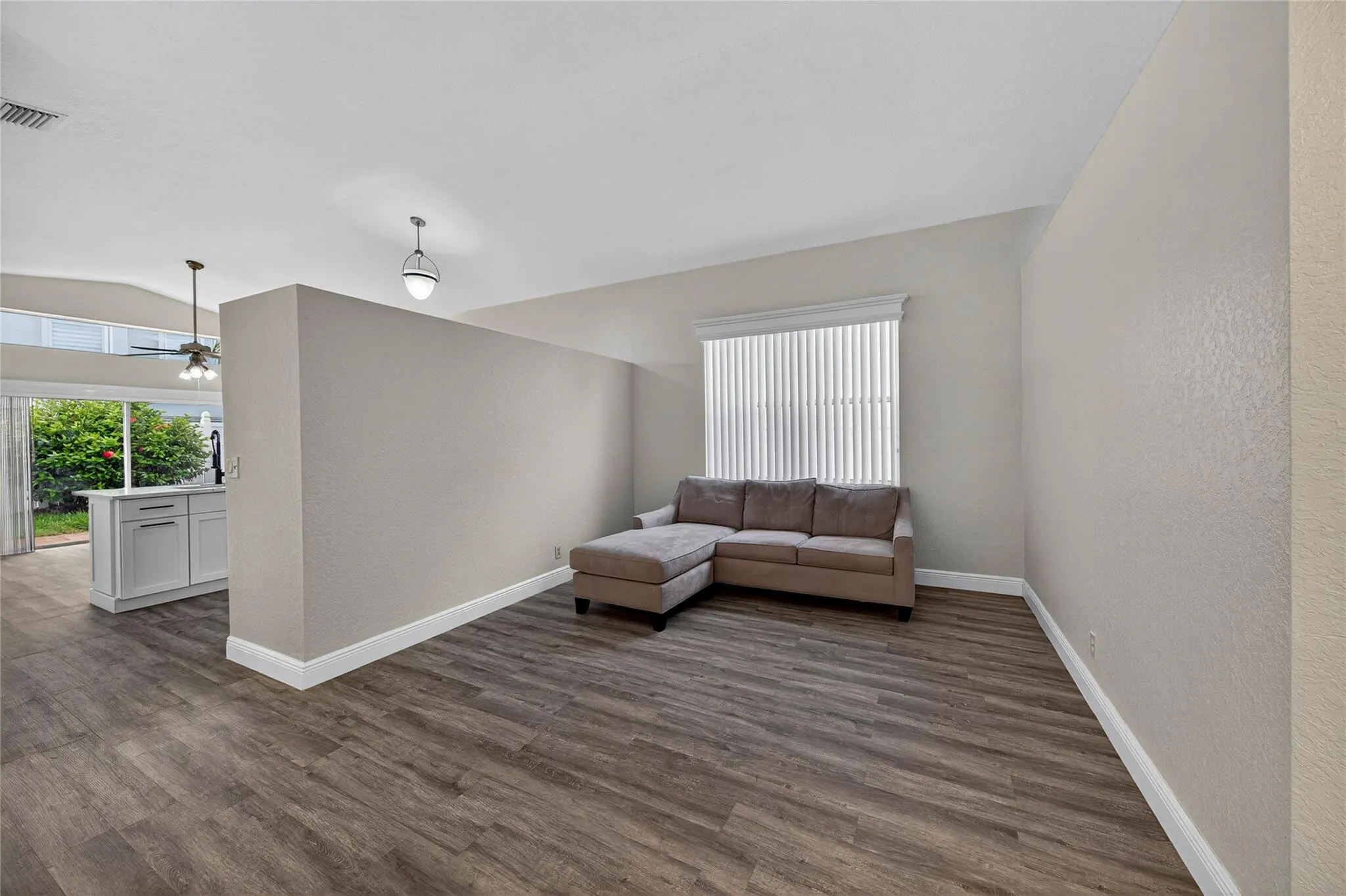 2424 SW 162nd Ave