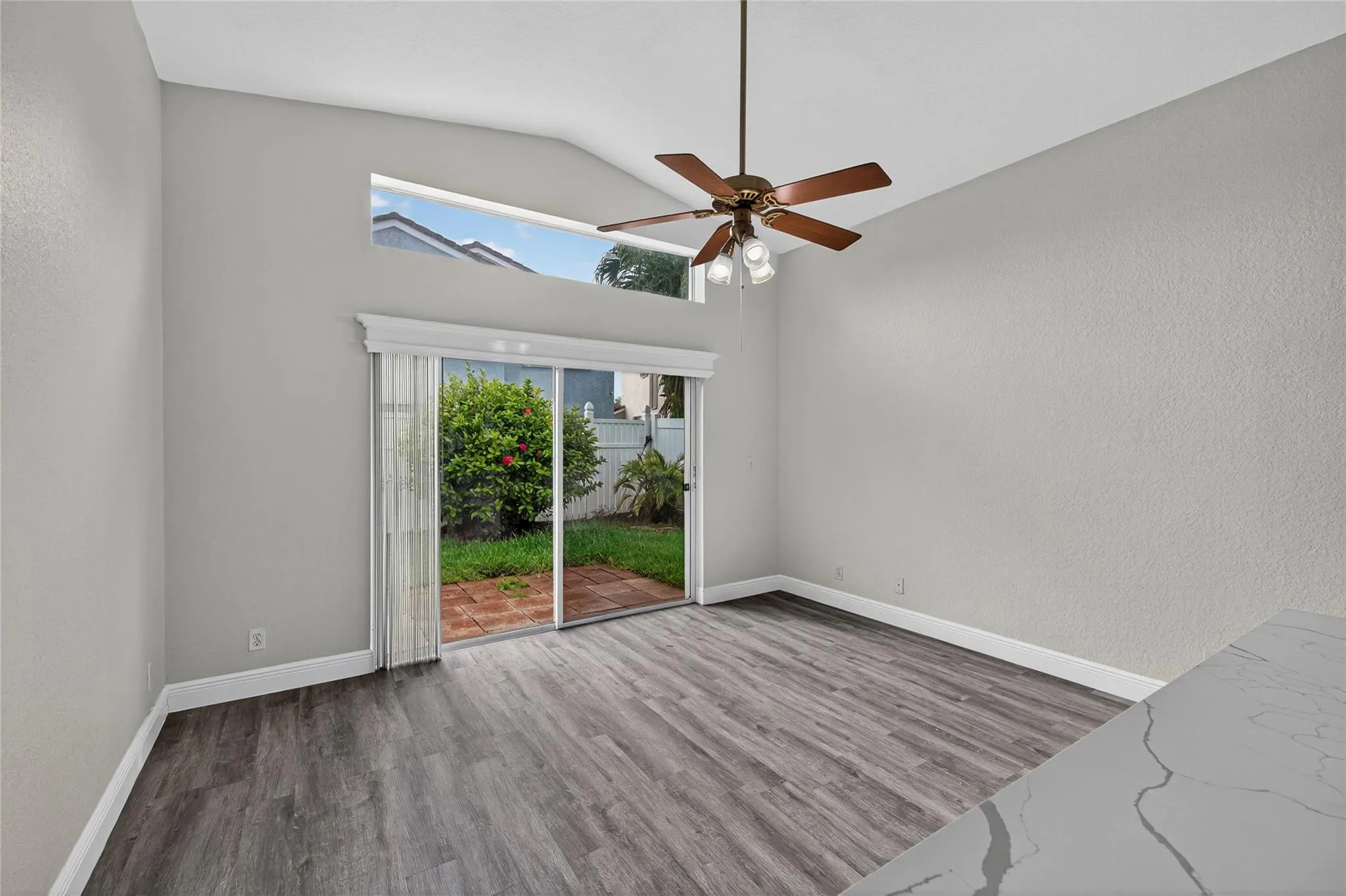 2424 SW 162nd Ave