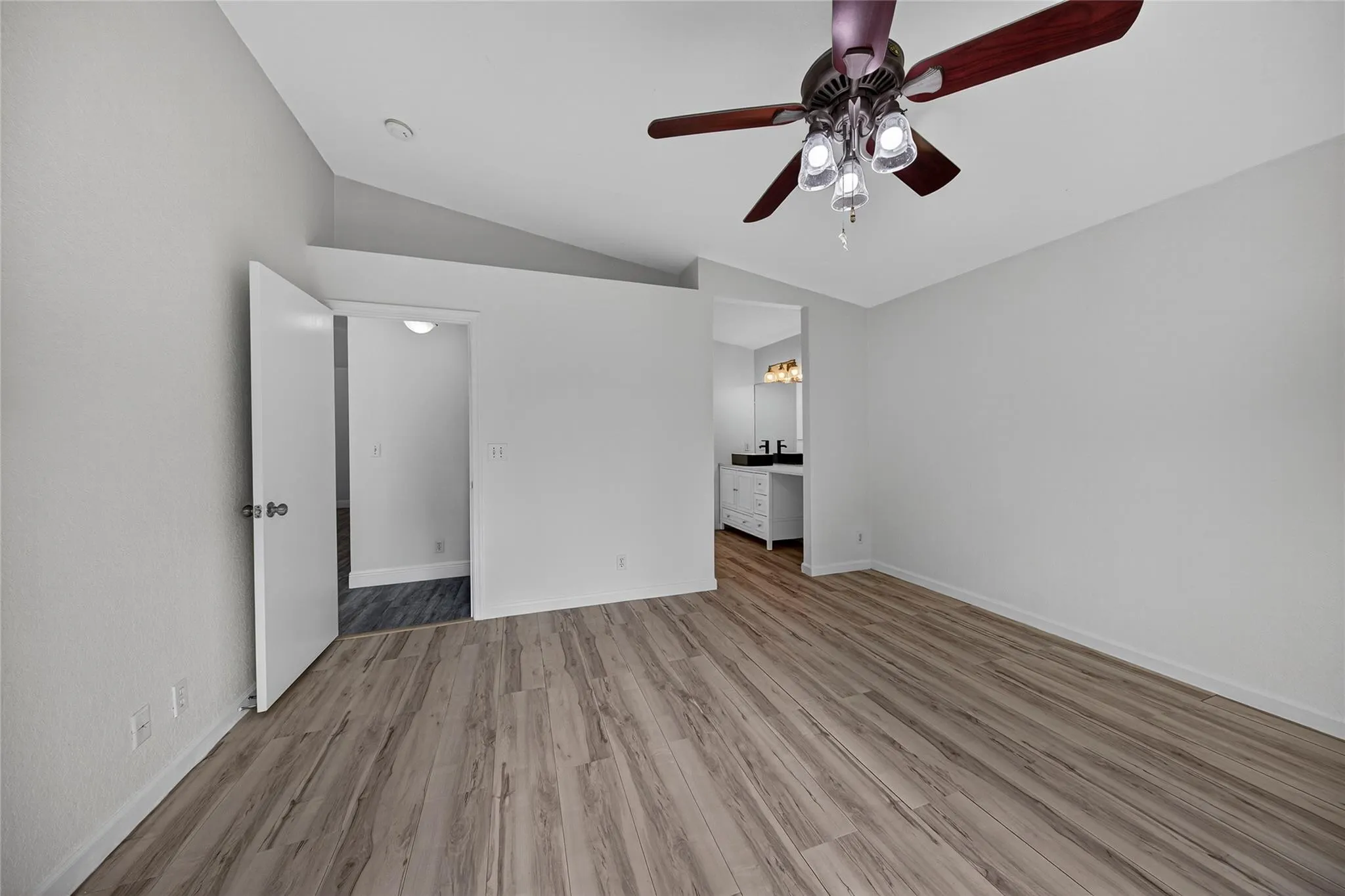 2424 SW 162nd Ave