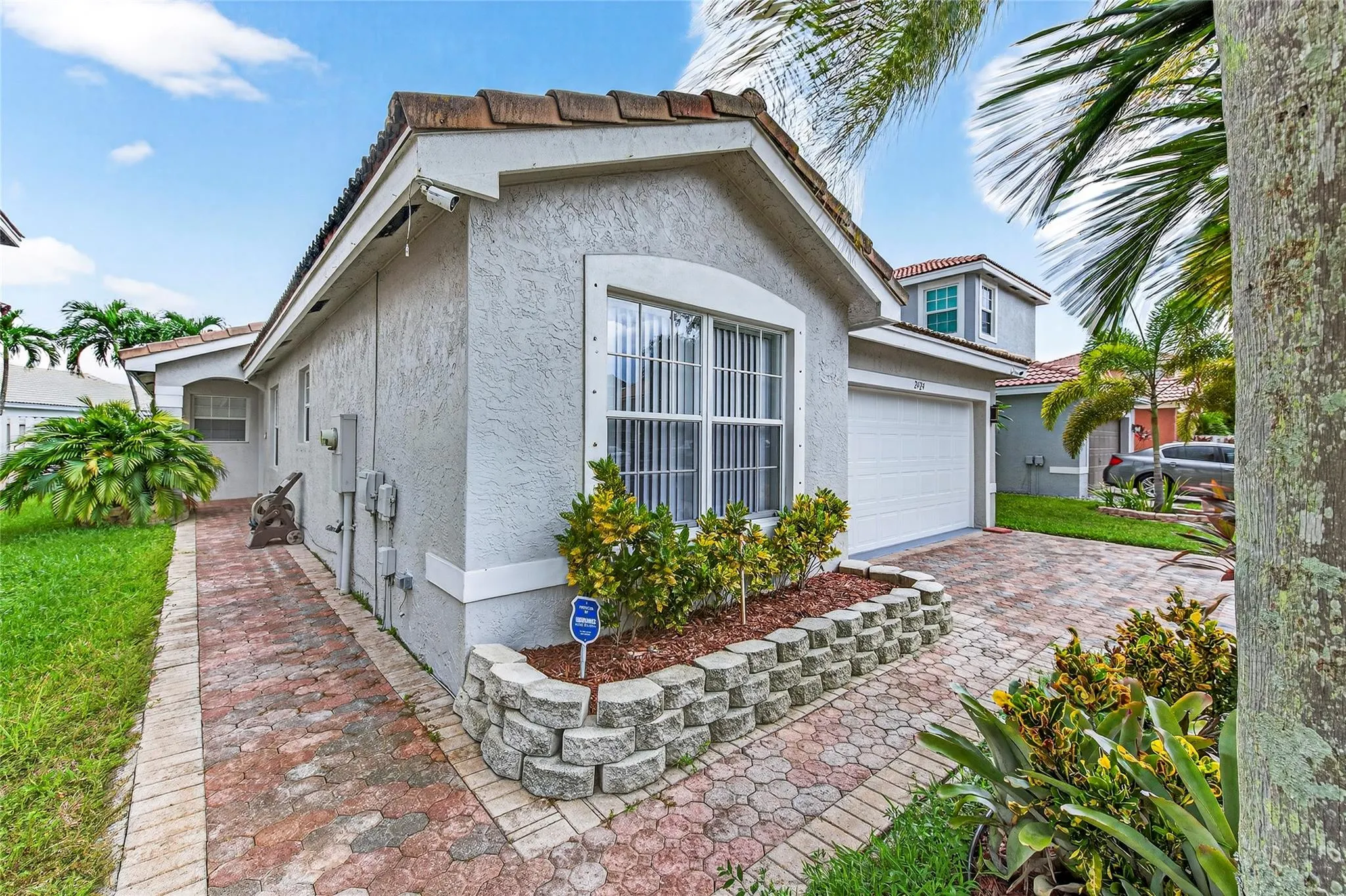 2424 SW 162nd Ave