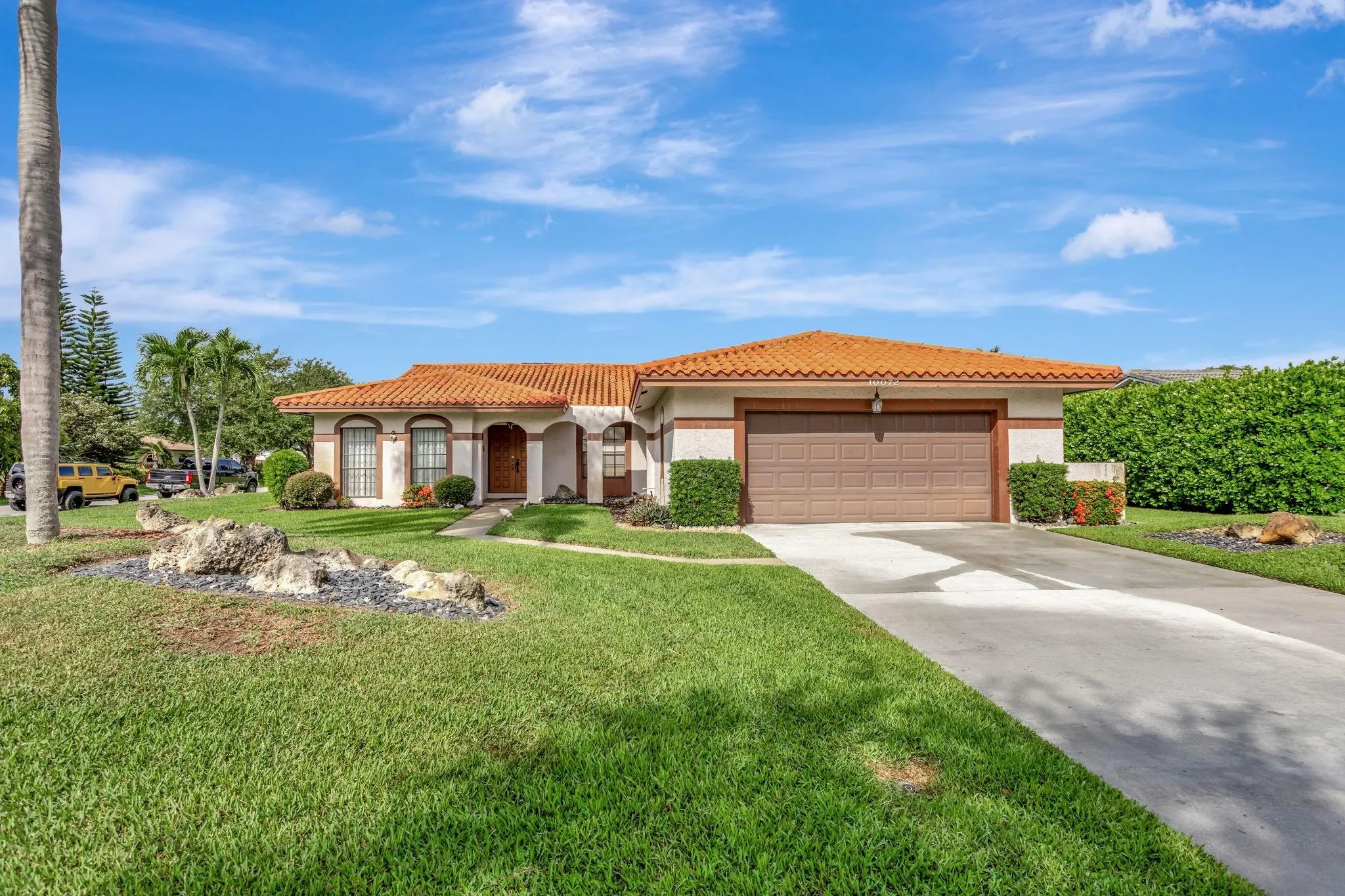 10072 Ramblewood Dr