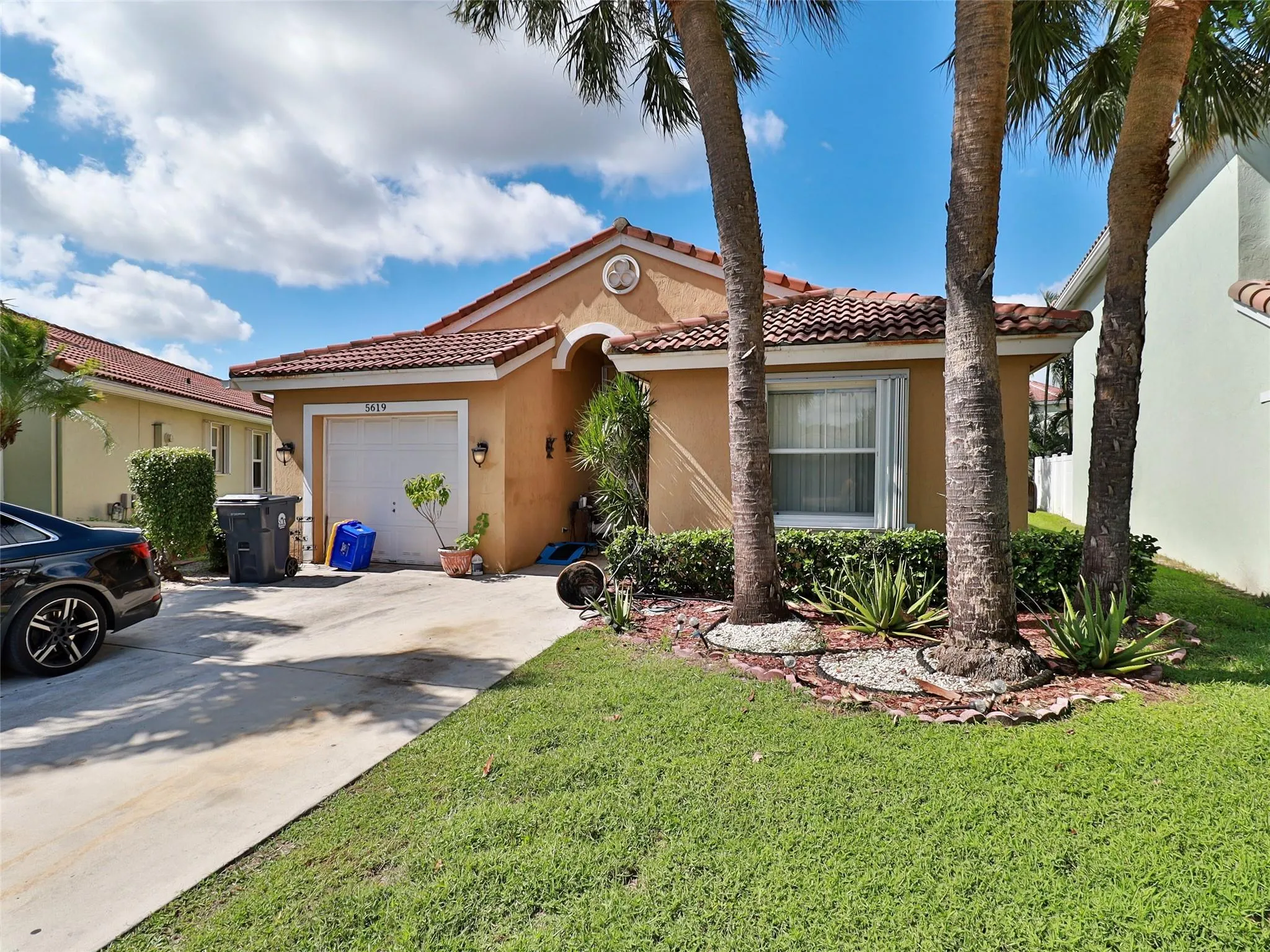 5619 Kingsmill Ct