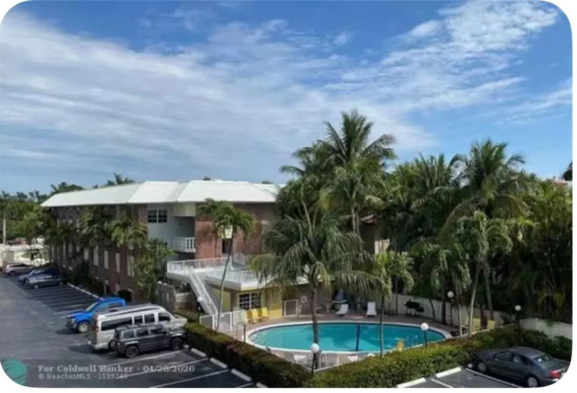 2426 SE 17th St, #308A