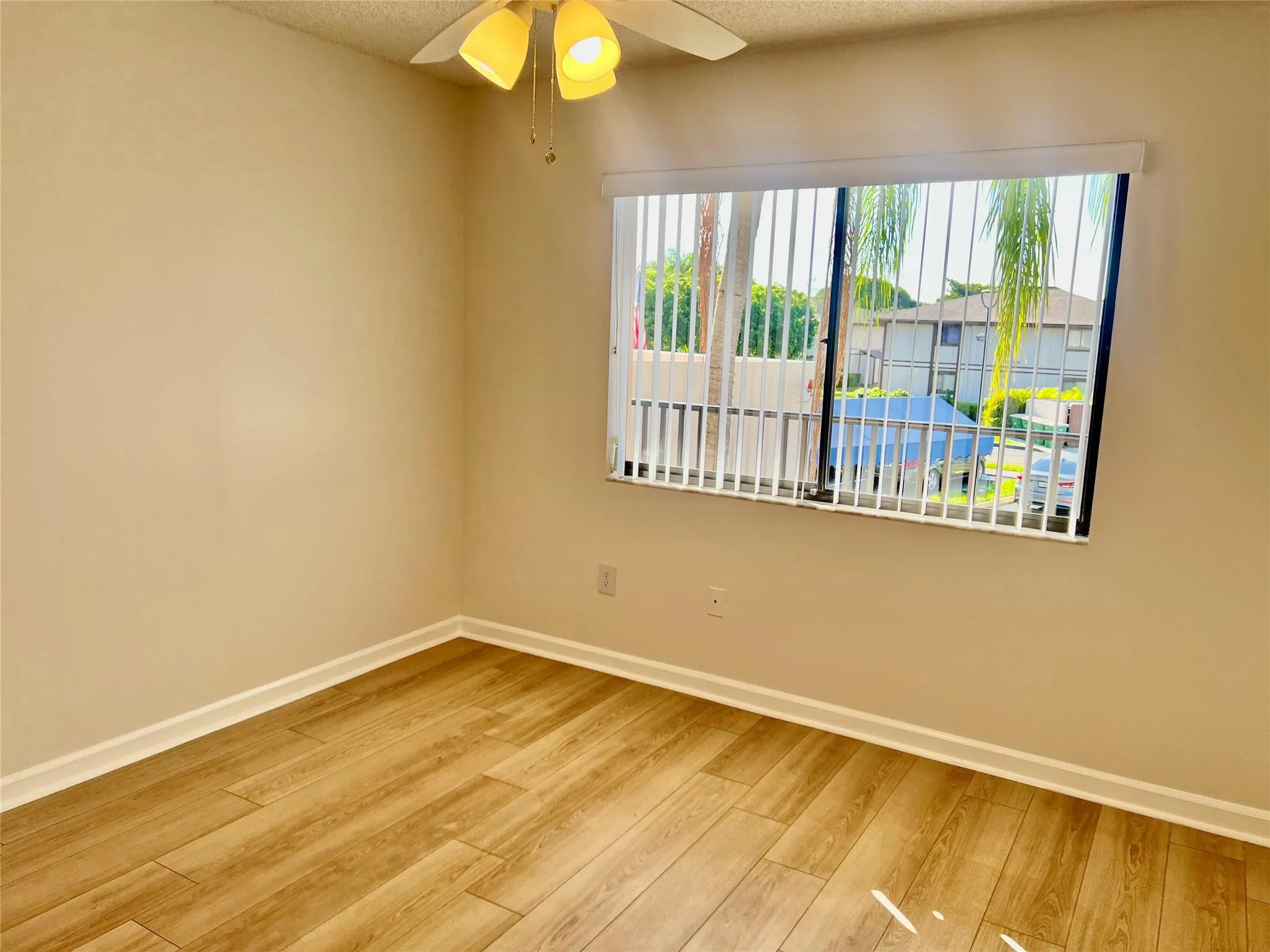 9767 N Belfort Cir, #205