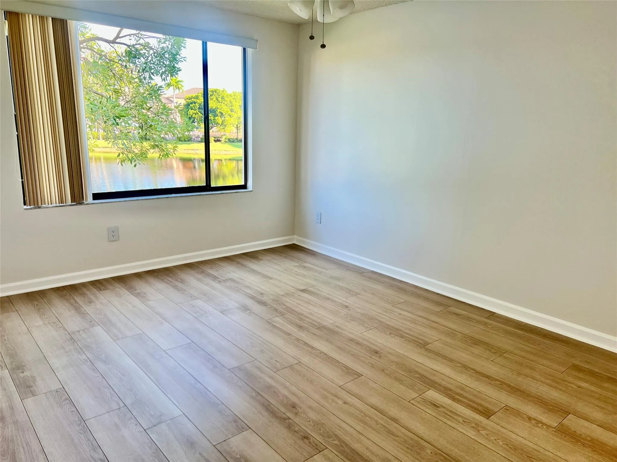 9767 N Belfort Cir, #205