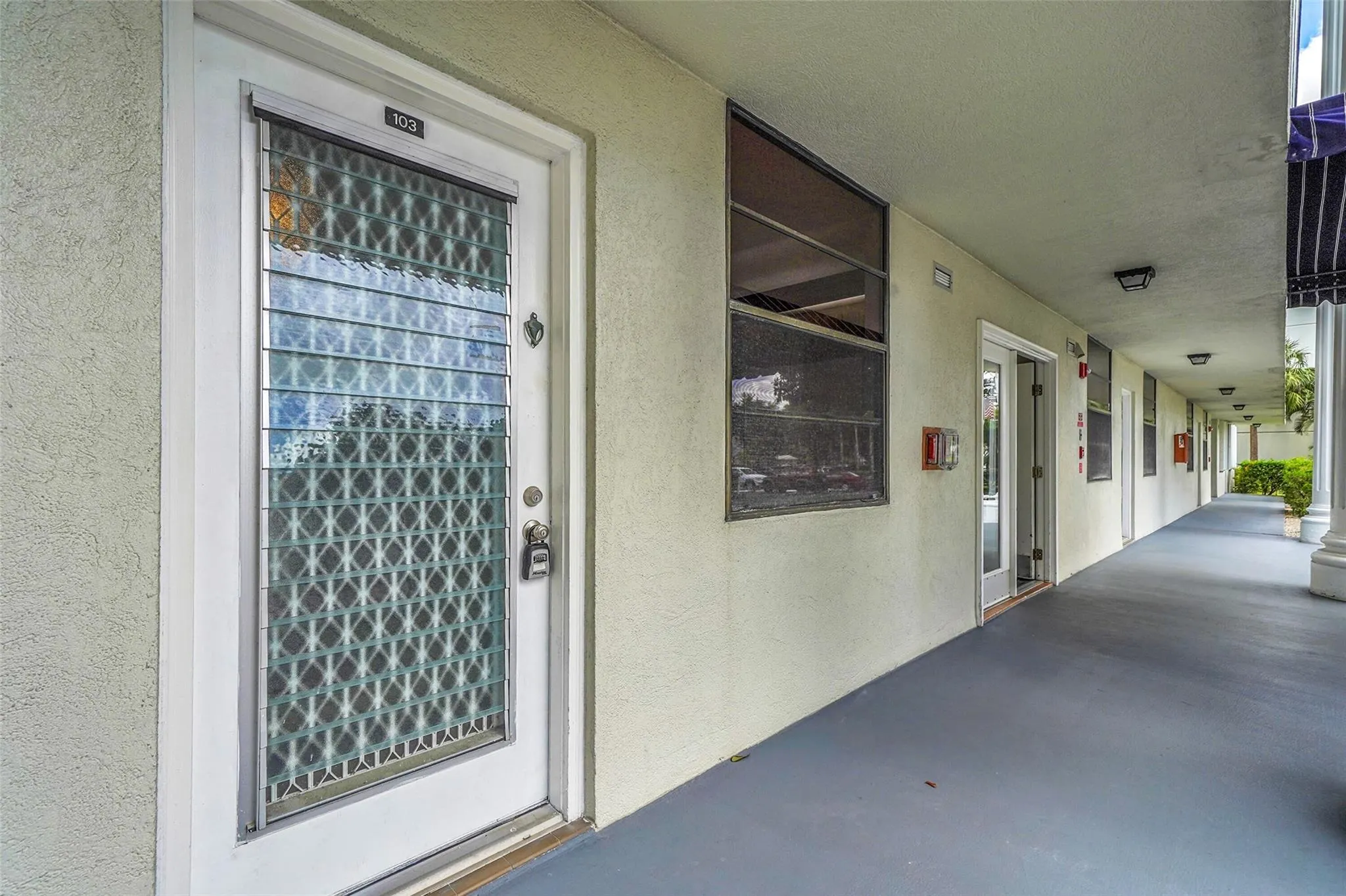 1713 Whitehall Dr, #103