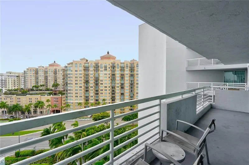 2670 E Sunrise Blvd, #1119