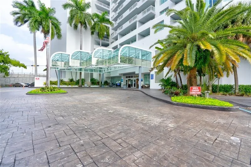 2670 E Sunrise Blvd, #1119