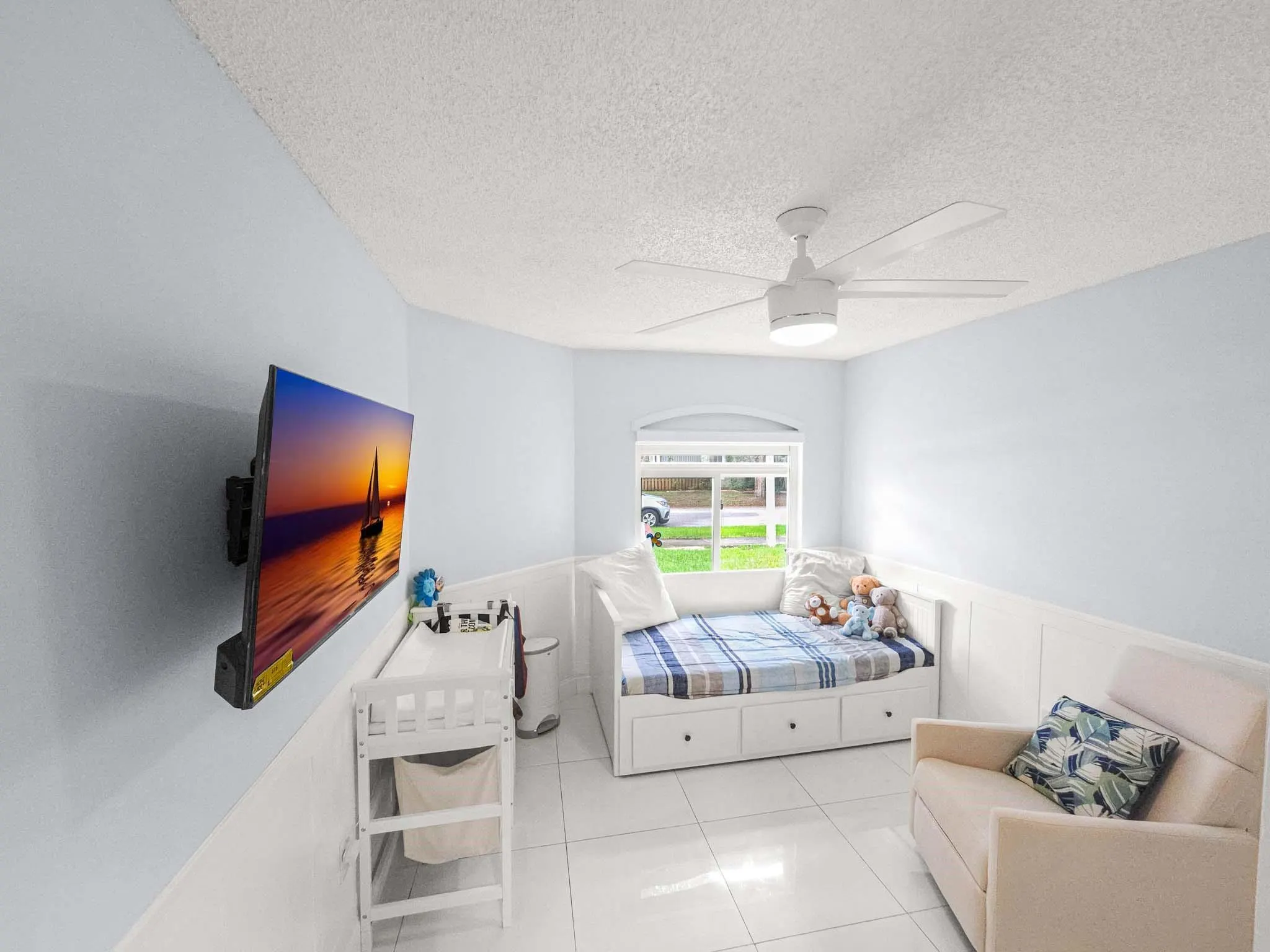 5090 NW 54th St