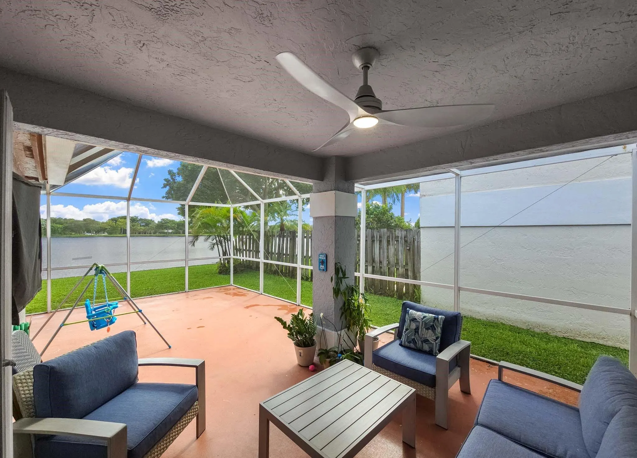 5090 NW 54th St