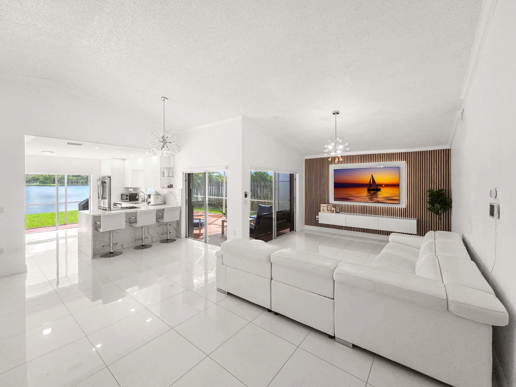 5090 NW 54th St