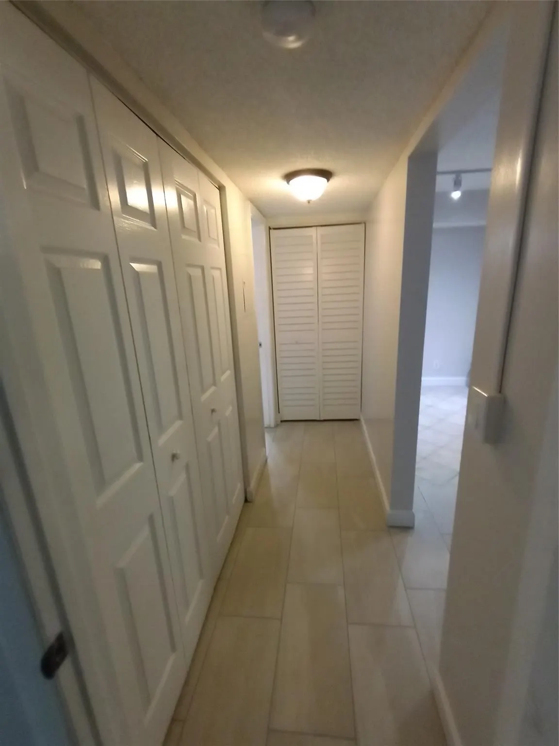 751 Lyons Rd, #18-103