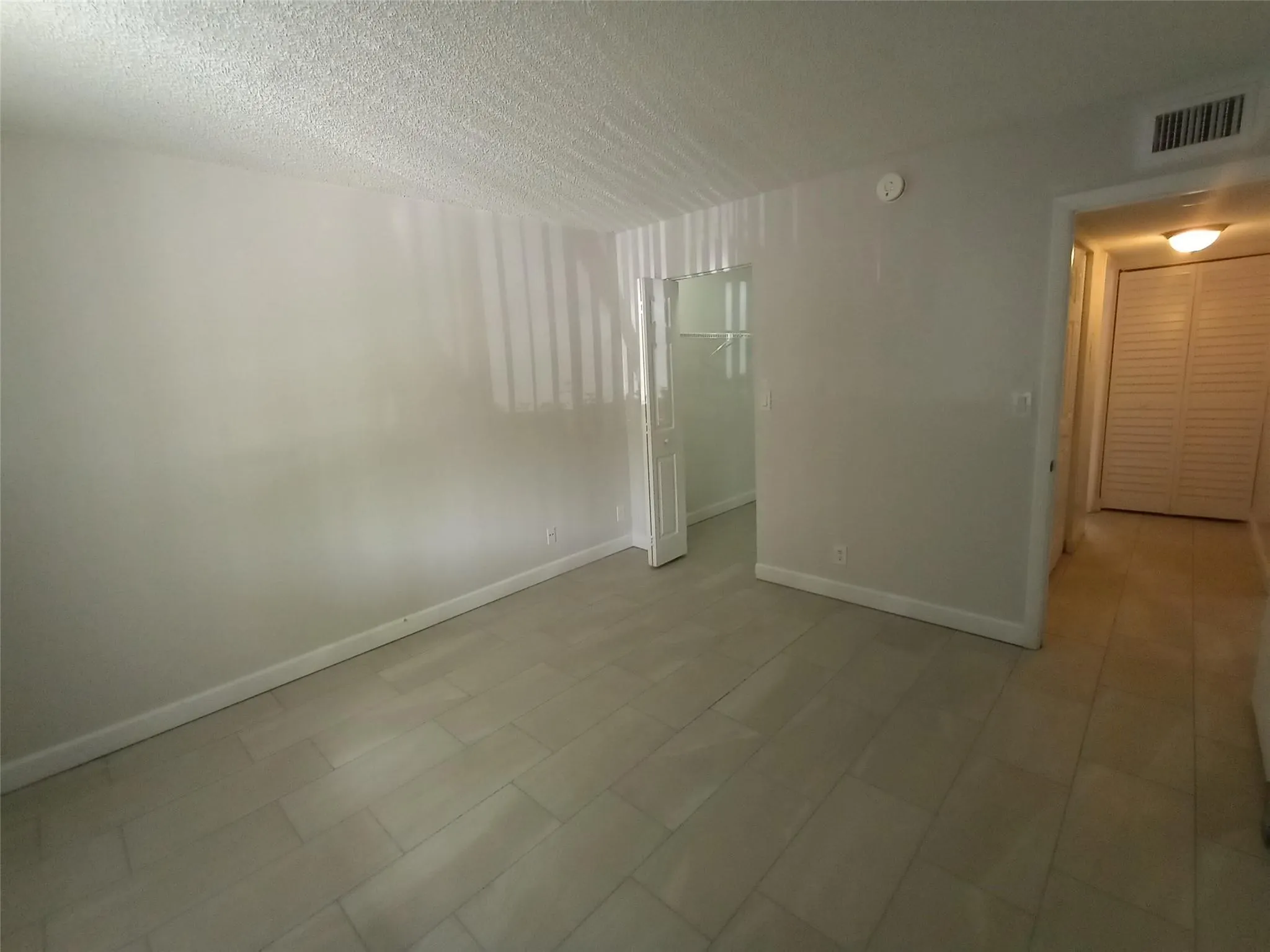 751 Lyons Rd, #18-103