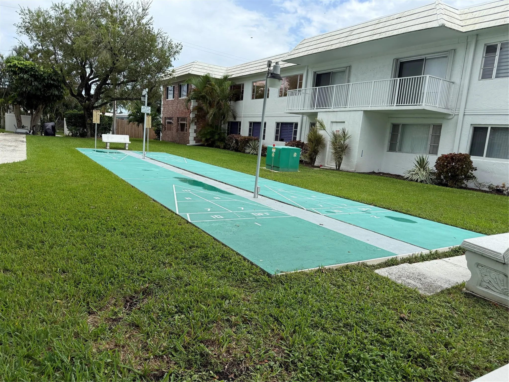412 S Cypress Rd, #225