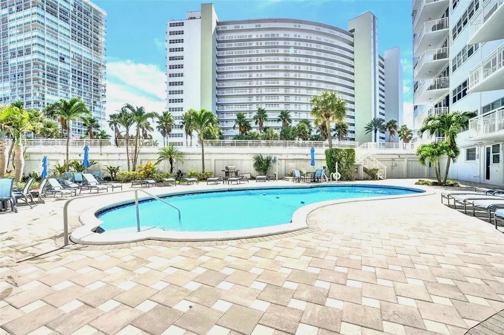 1920 S Ocean Dr, #1504