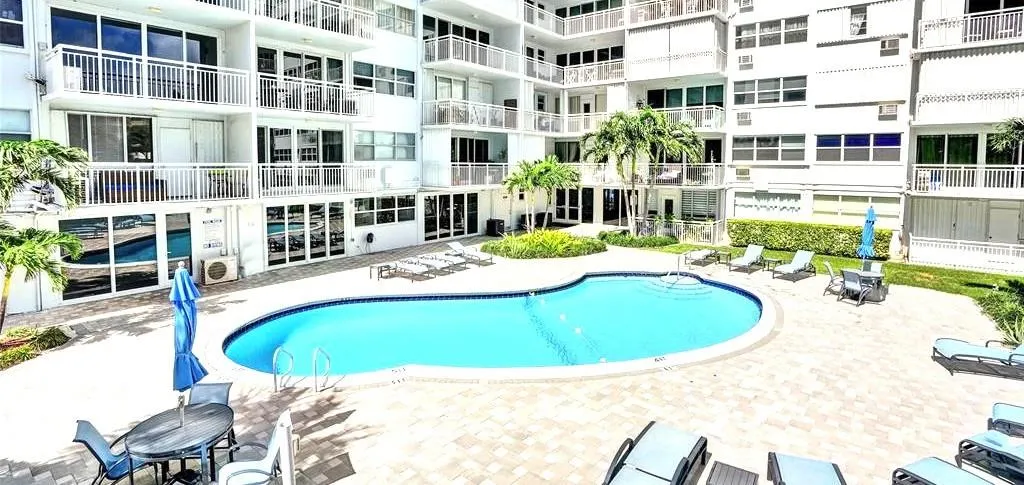 1920 S Ocean Dr, #1504