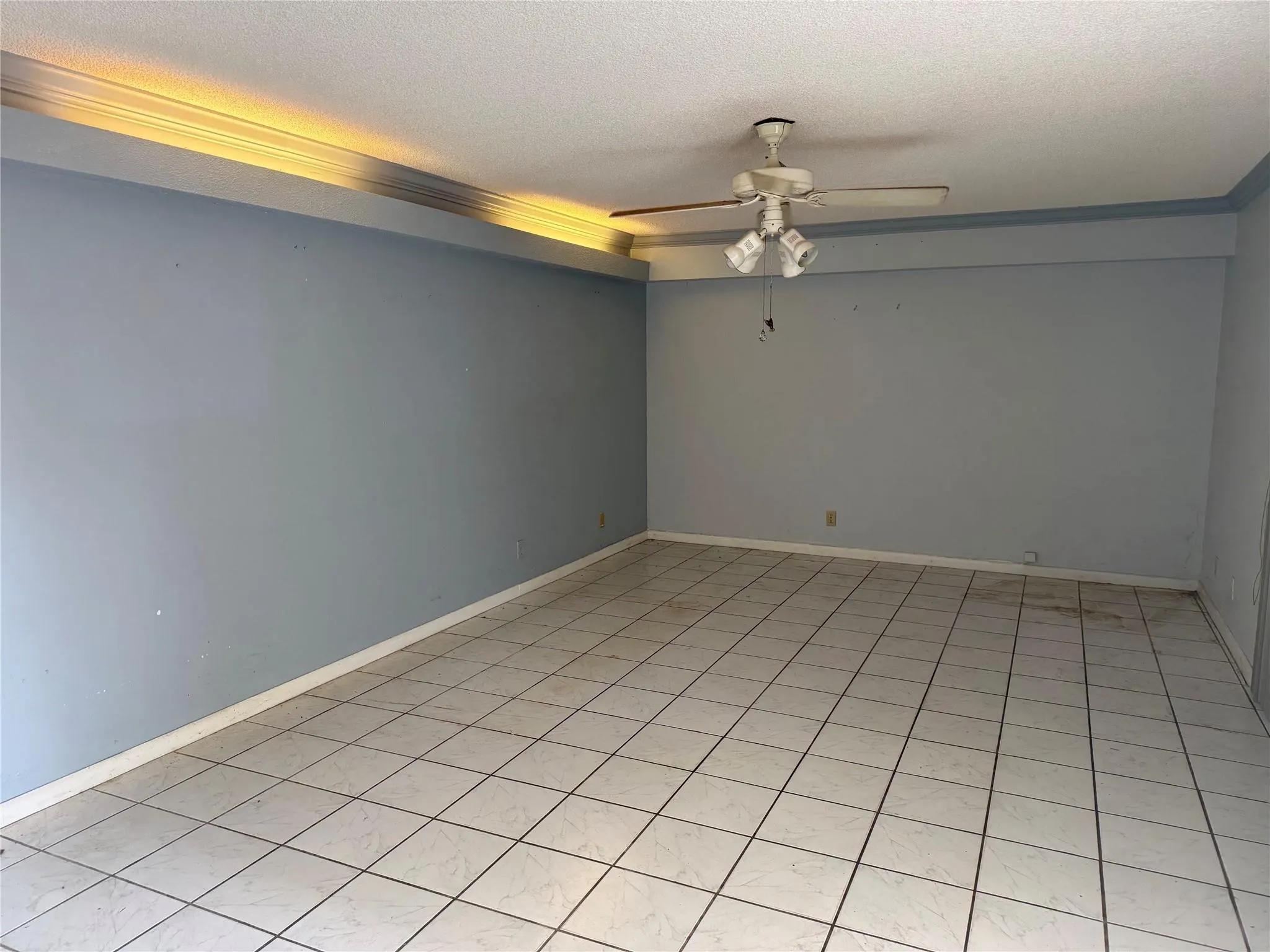 2962 Waterford Dr, #2962