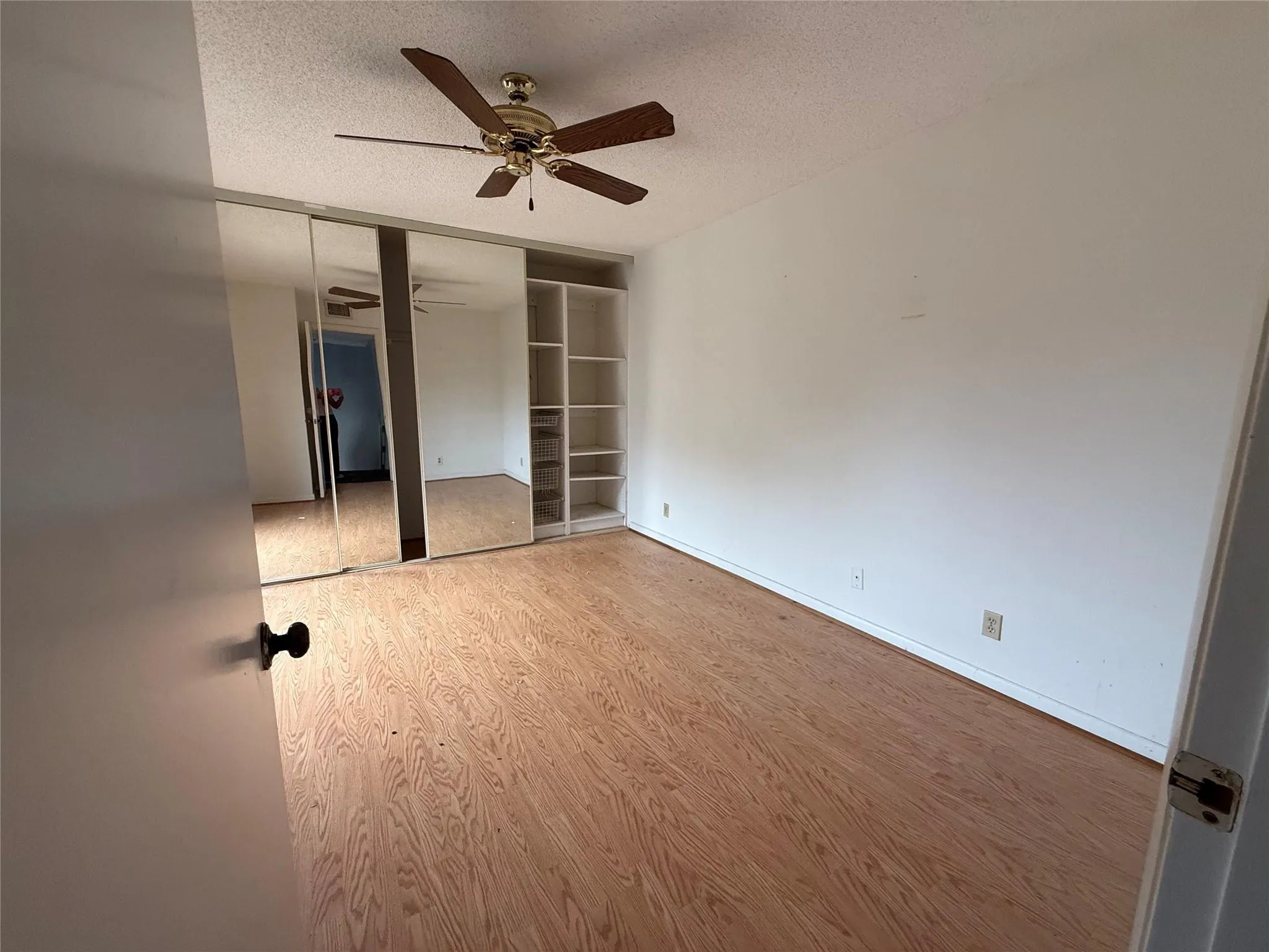 2962 Waterford Dr, #2962