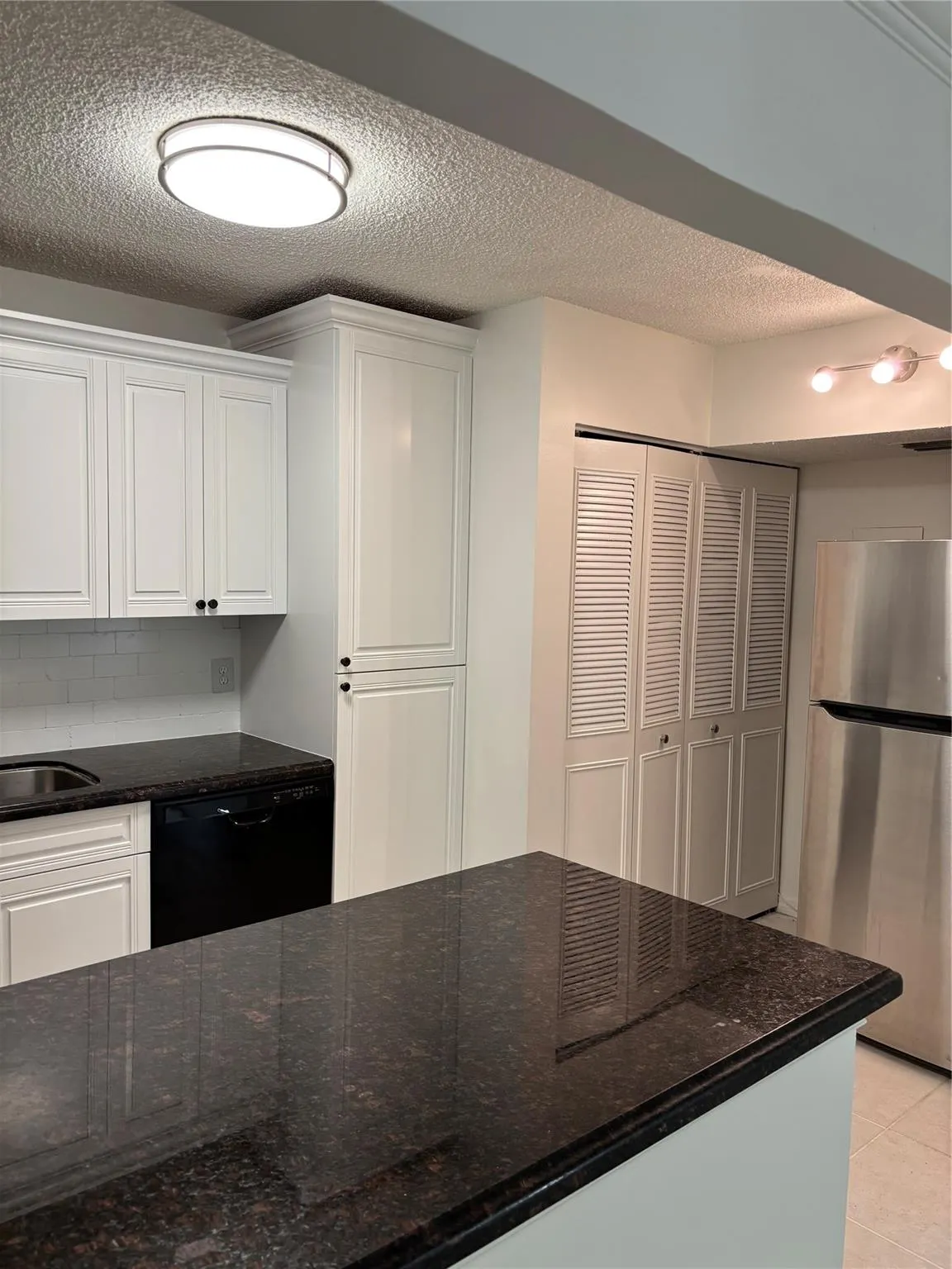 711 Sunny Pine Way, #B-2