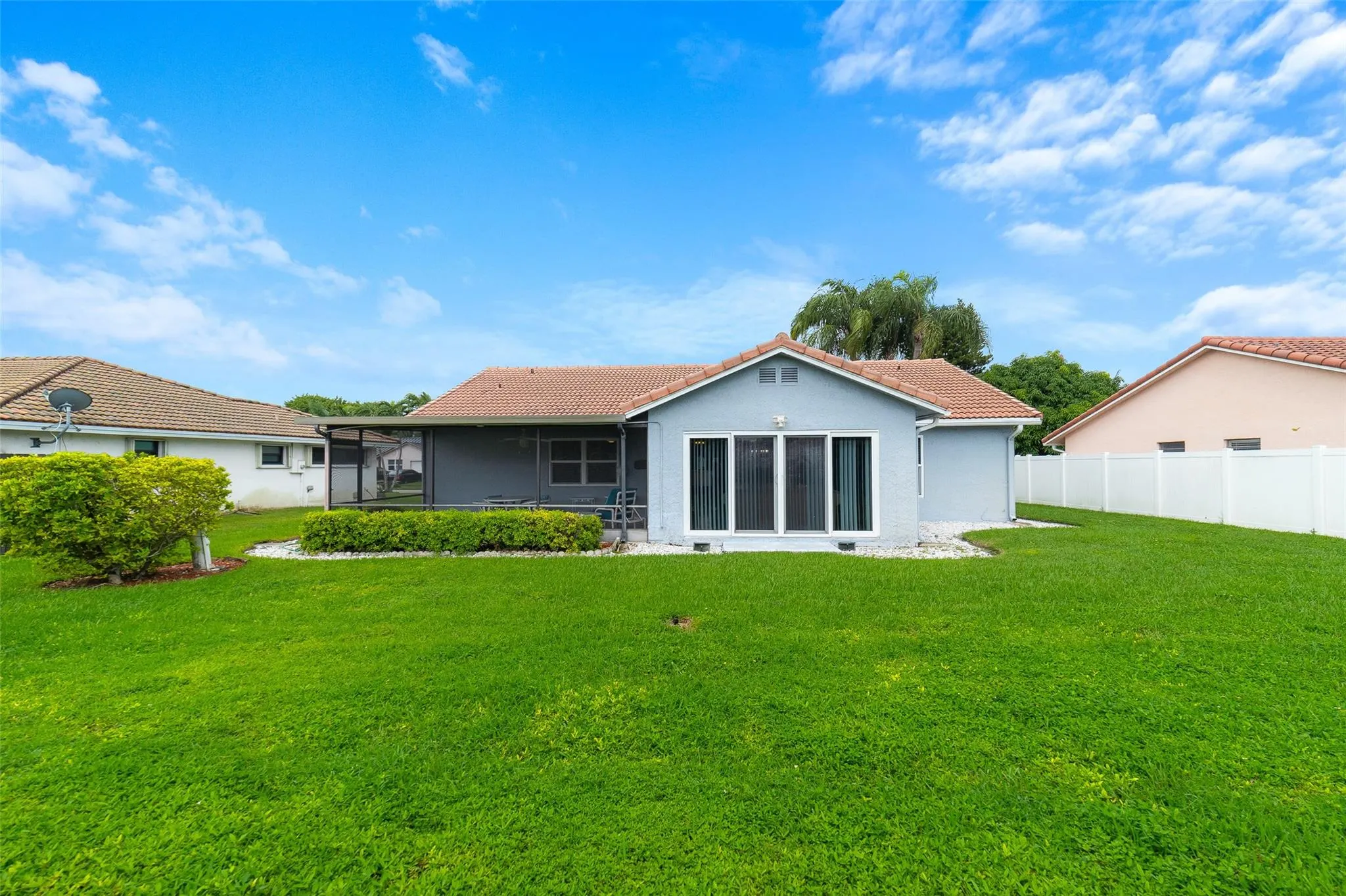 21314 Chinaberry Dr
