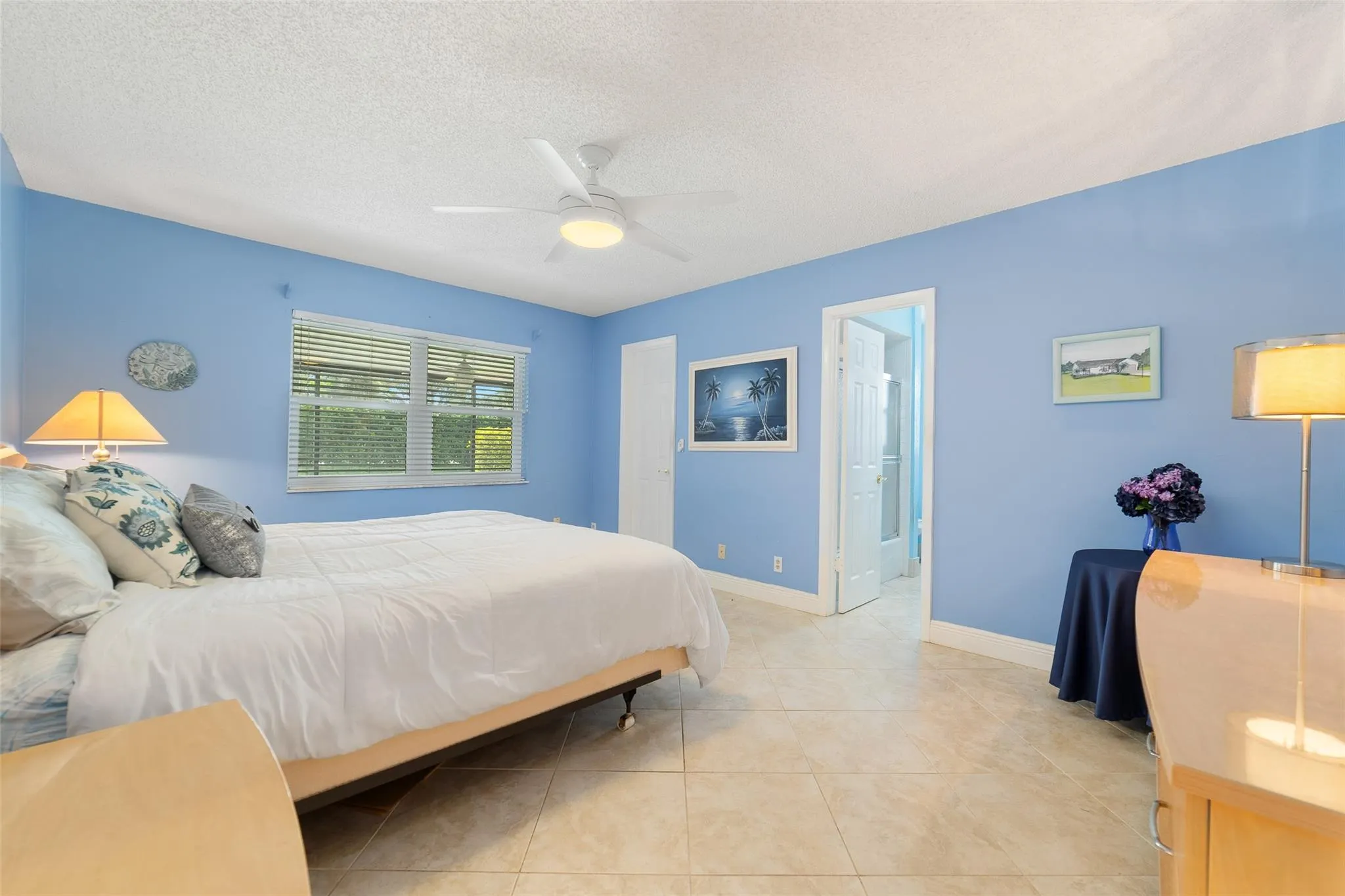 21314 Chinaberry Dr