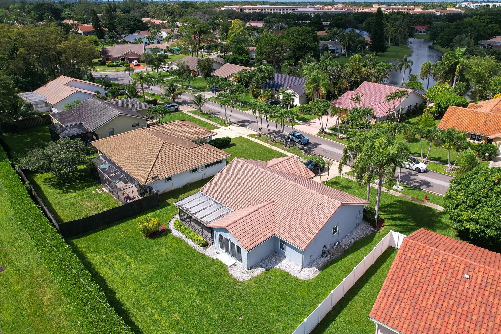 21314 Chinaberry Dr