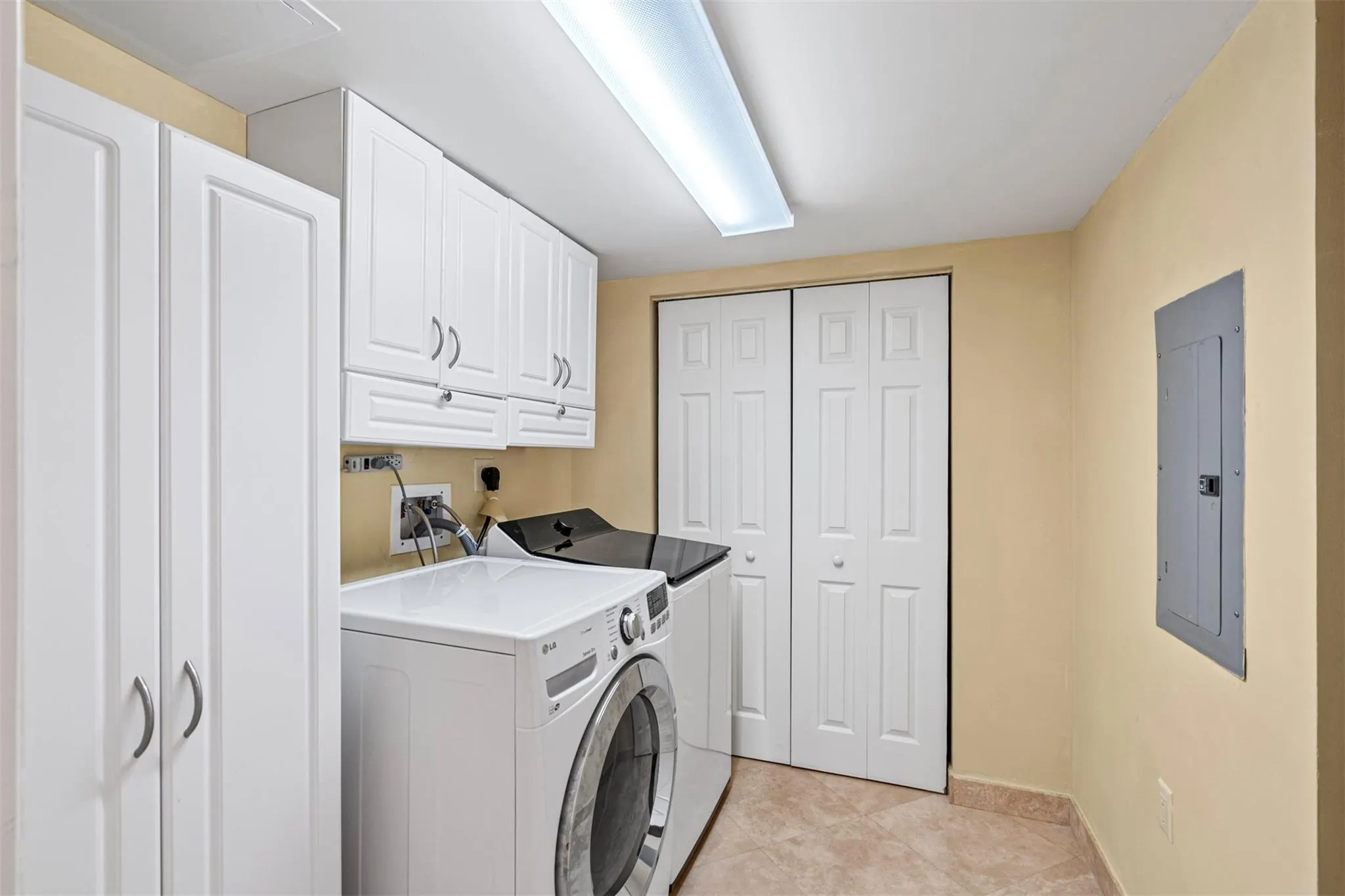 2011 N Ocean Blvd, #1601N