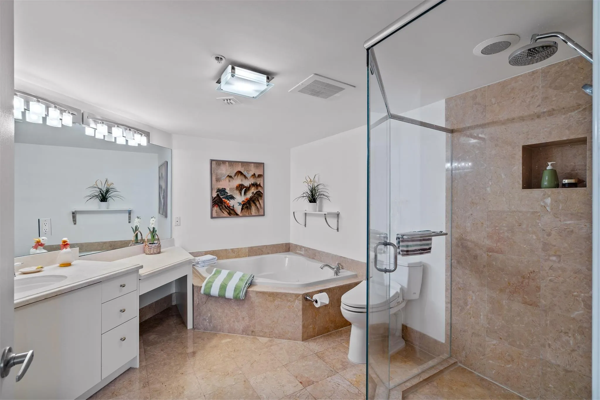 2011 N Ocean Blvd, #1601N