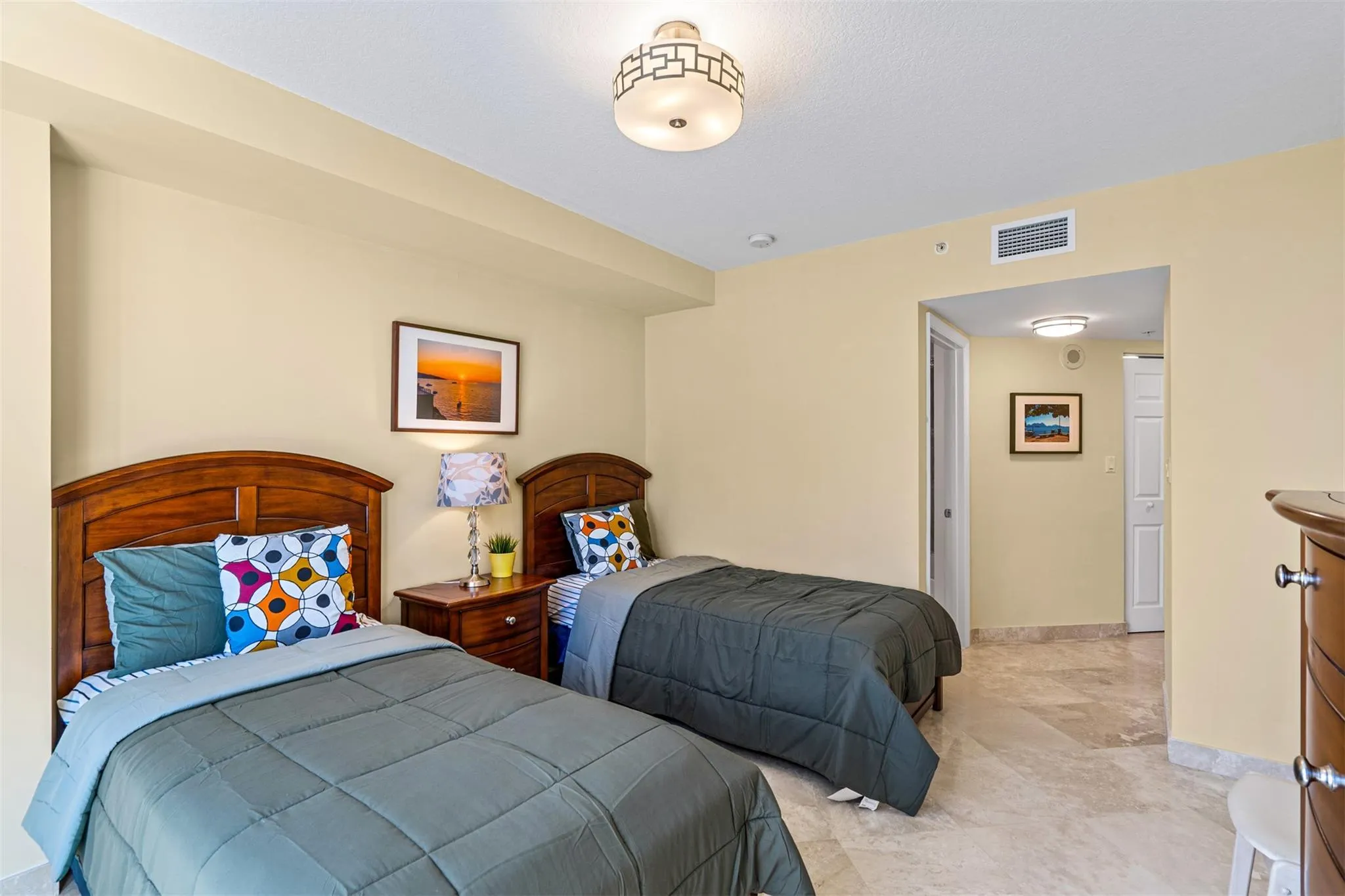 2011 N Ocean Blvd, #1601N