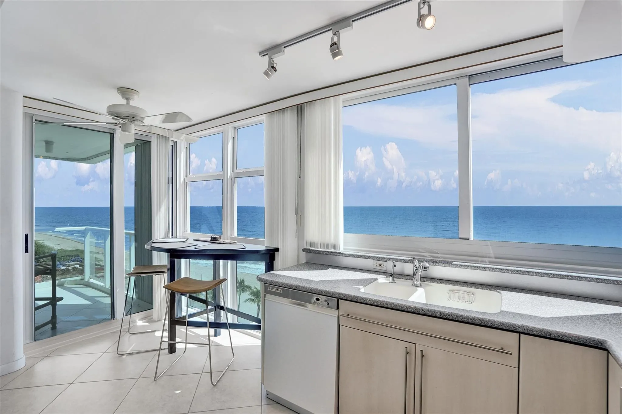1360 S Ocean Blvd, #708