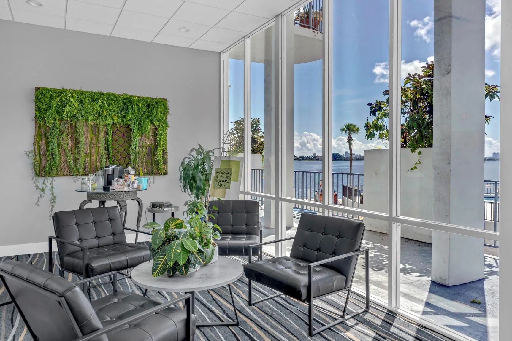 11930 N Bayshore Dr, #404
