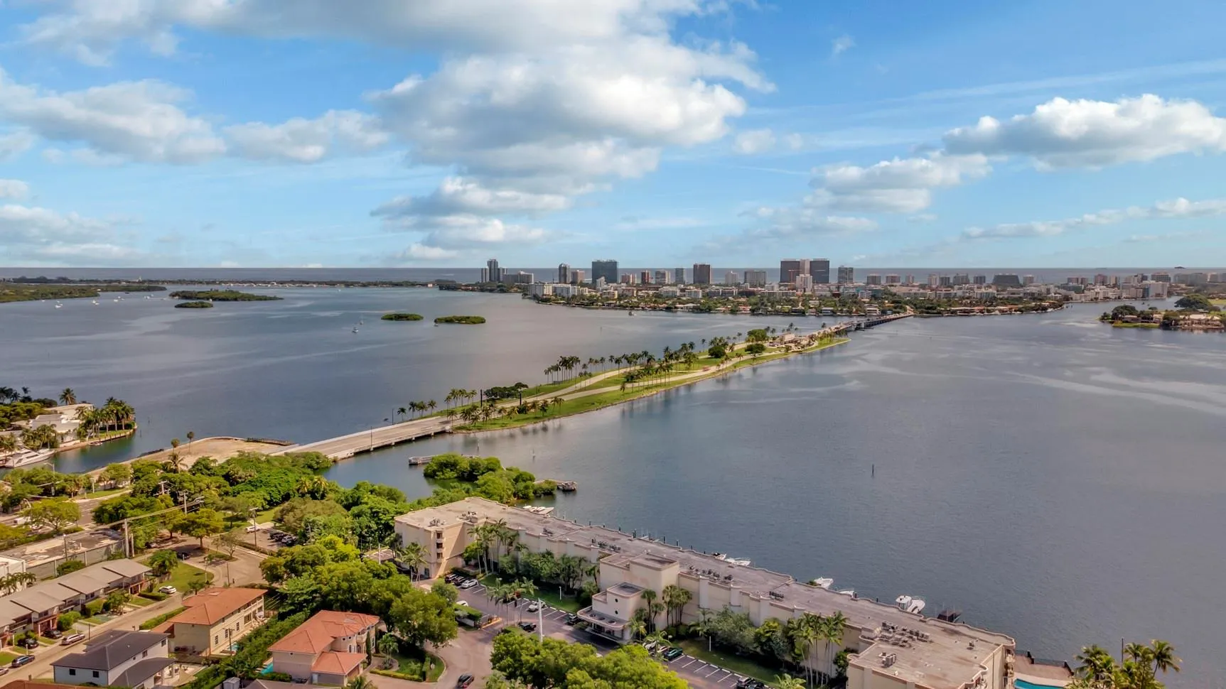 11930 N Bayshore Dr, #404