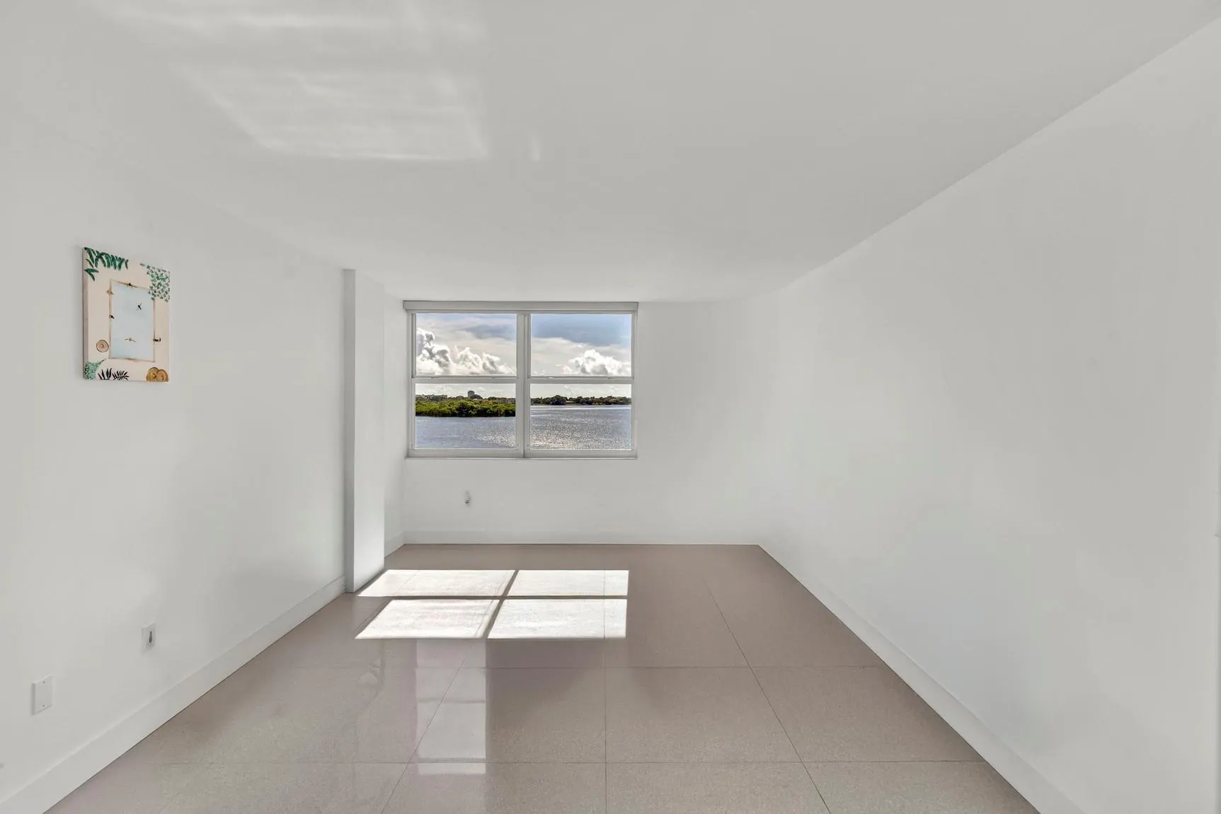 11930 N Bayshore Dr, #404