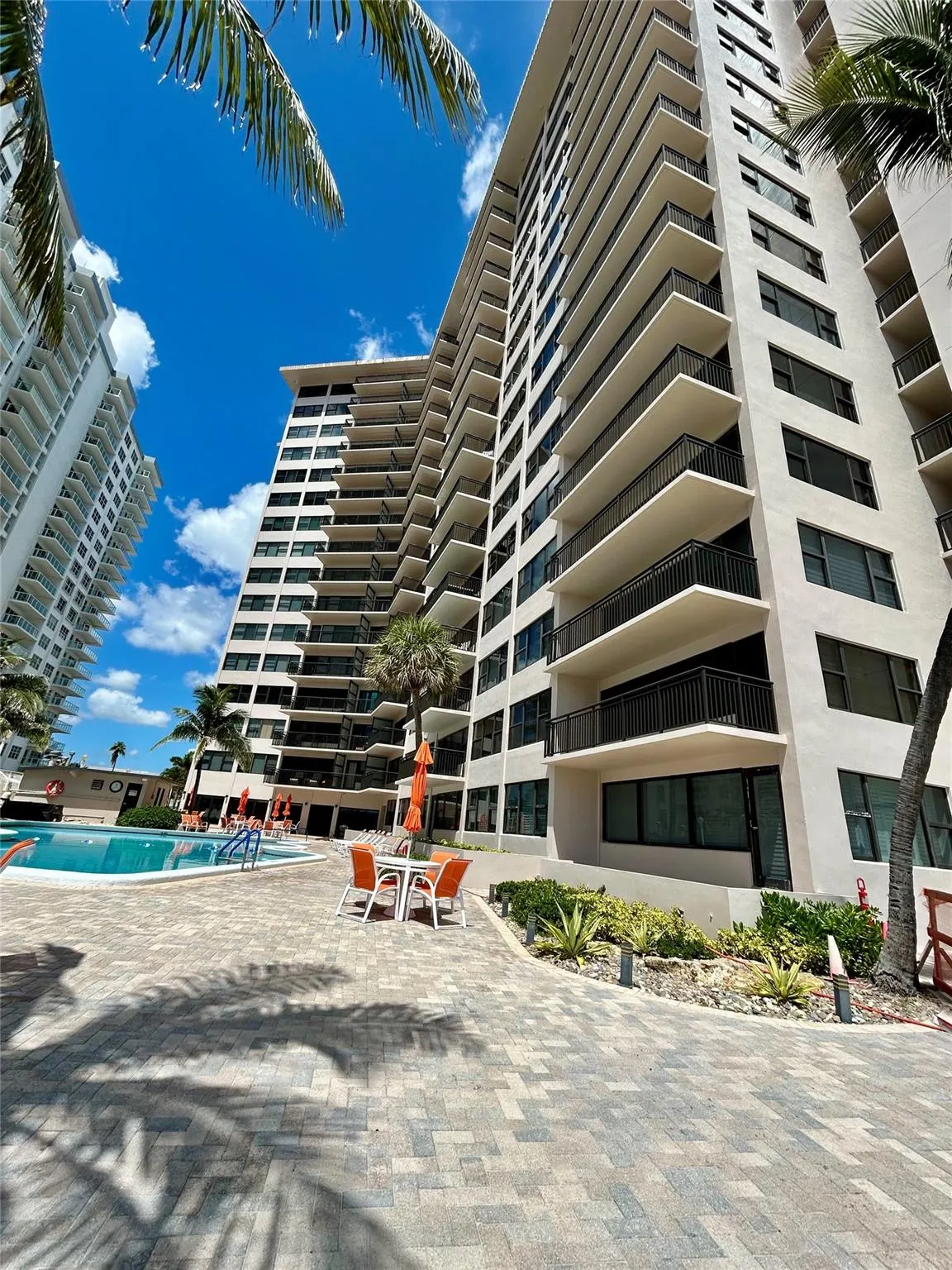 3800 NE Galt Ocean Dr, #803