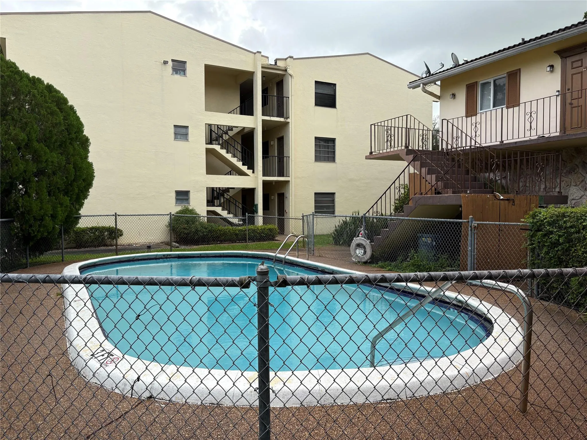 9200 NW 38th Dr, #1A