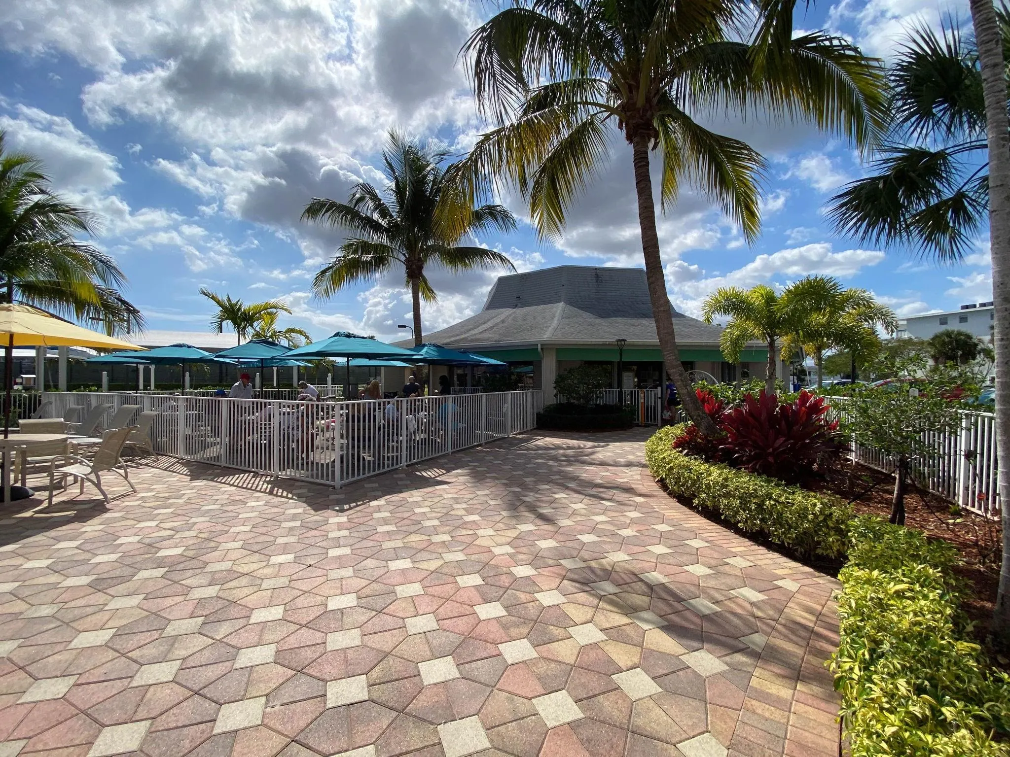 1092 Newport  S, #1092