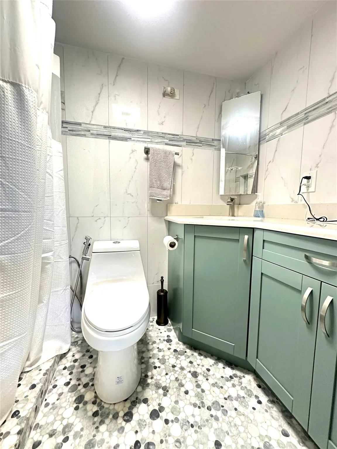 1092 Newport  S, #1092