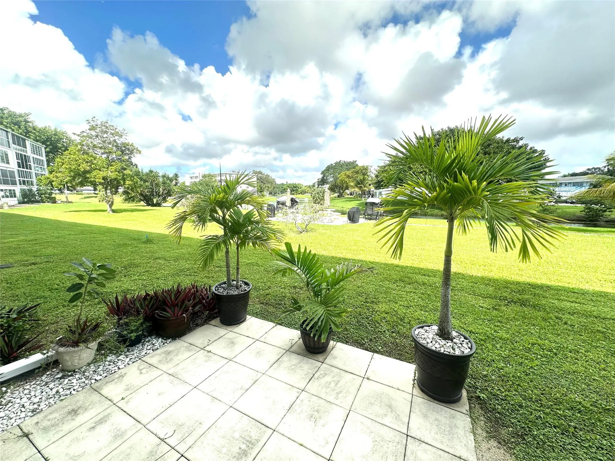 1092 Newport  S, #1092