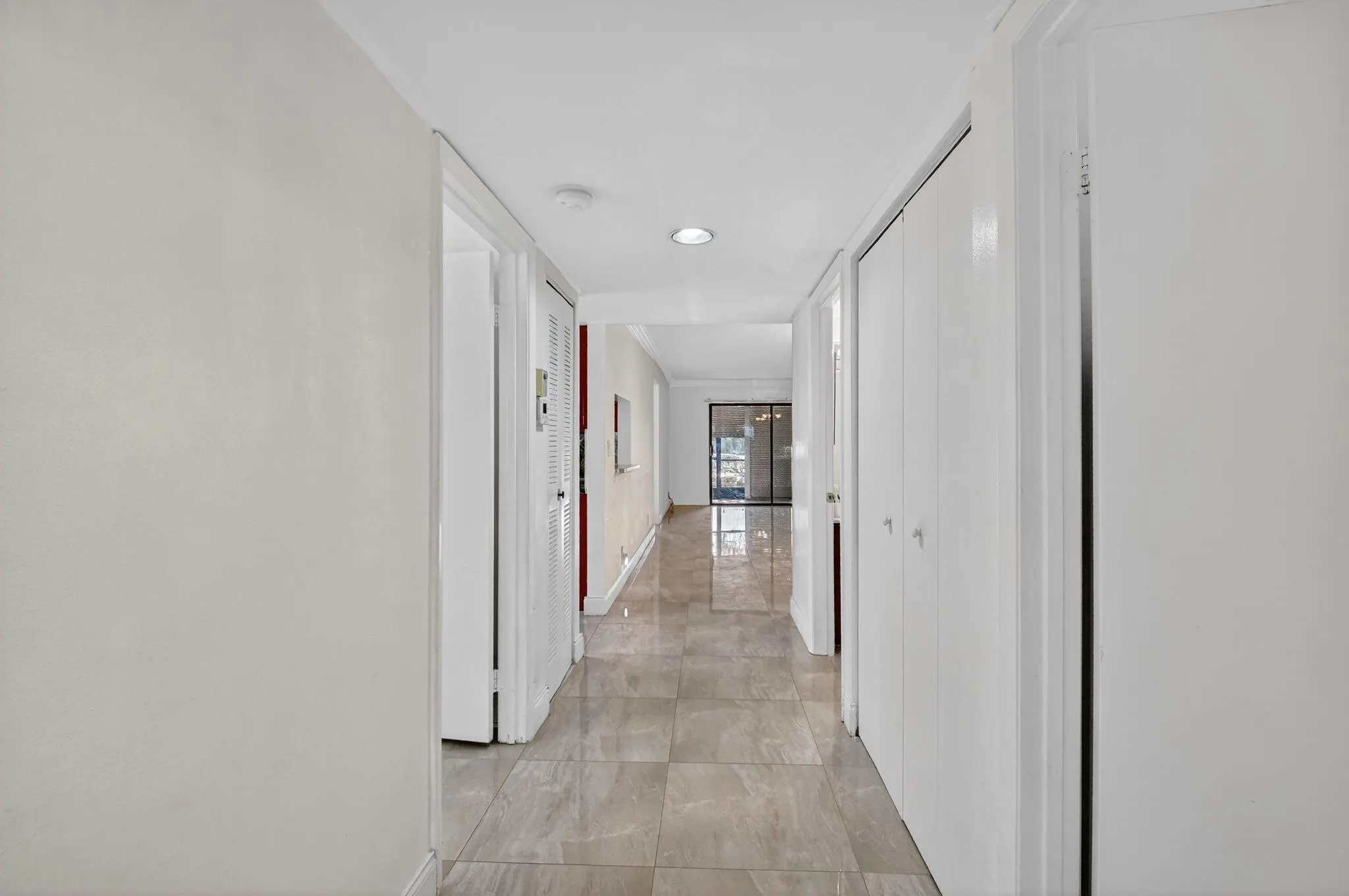 15401 Pembridge Ave, #13