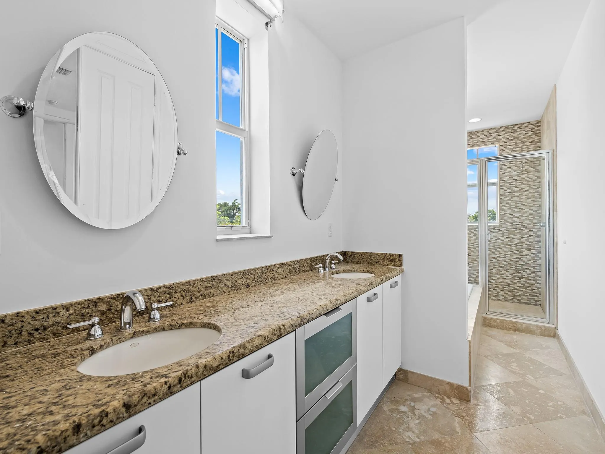 802 SW 13th Street