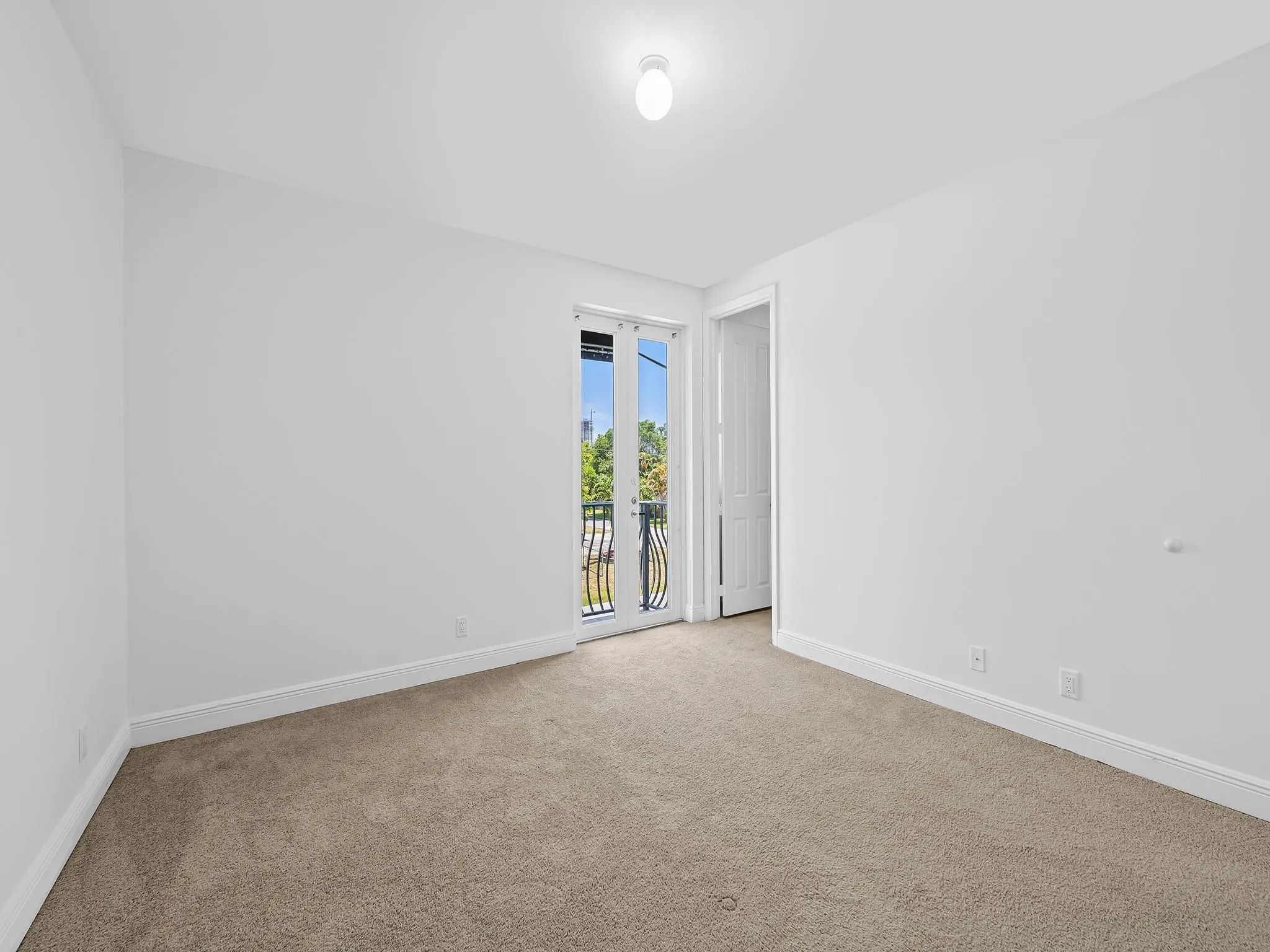 802 SW 13th Street