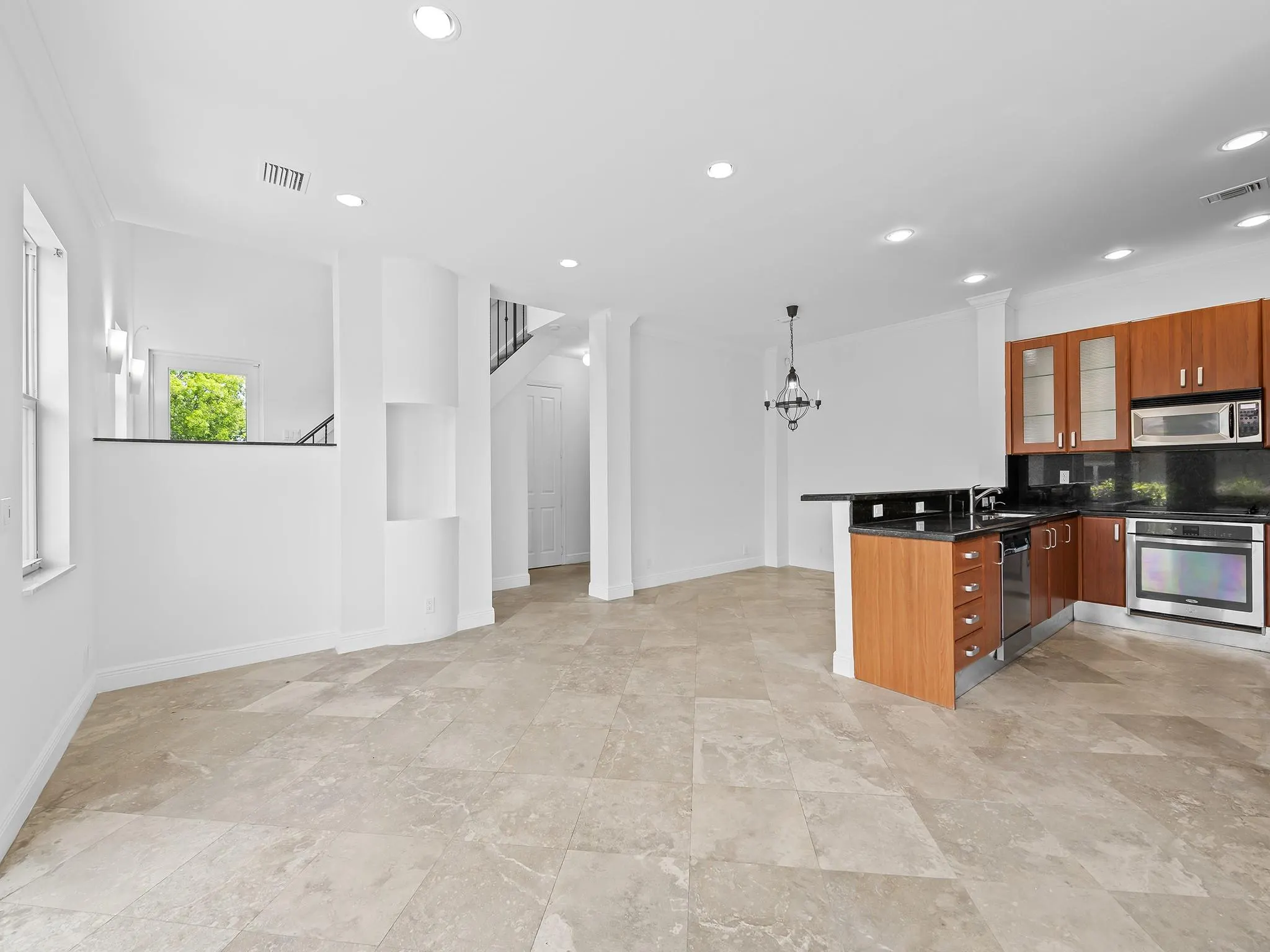 802 SW 13th Street