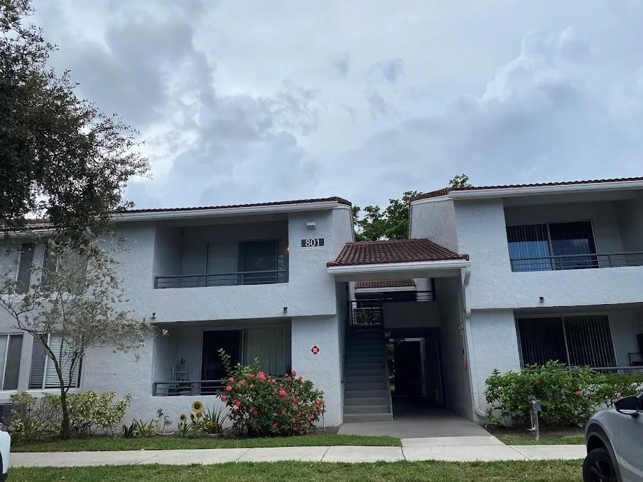 801 Lyons Rd, #19108