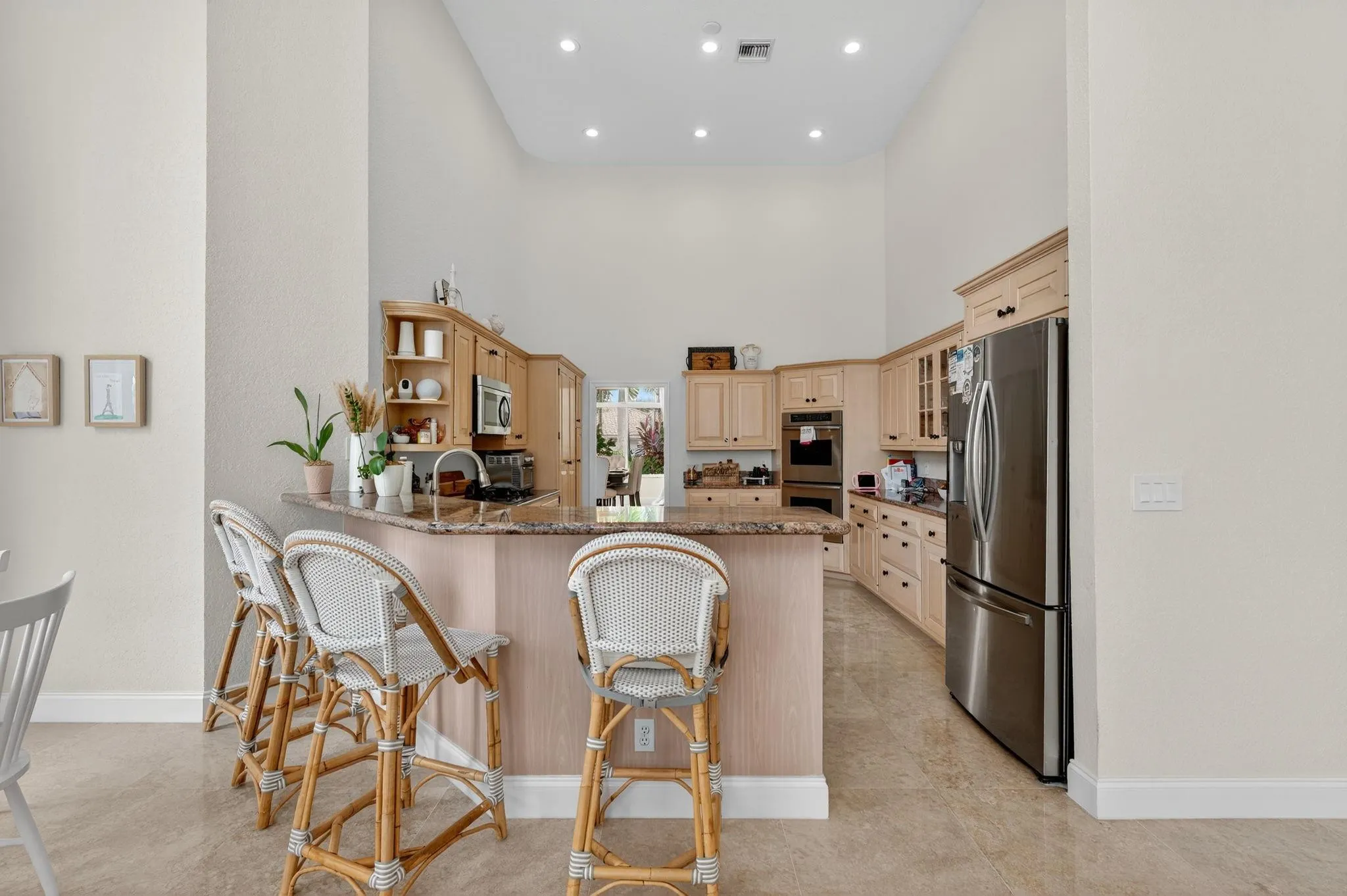 10211 NW 50th Pl