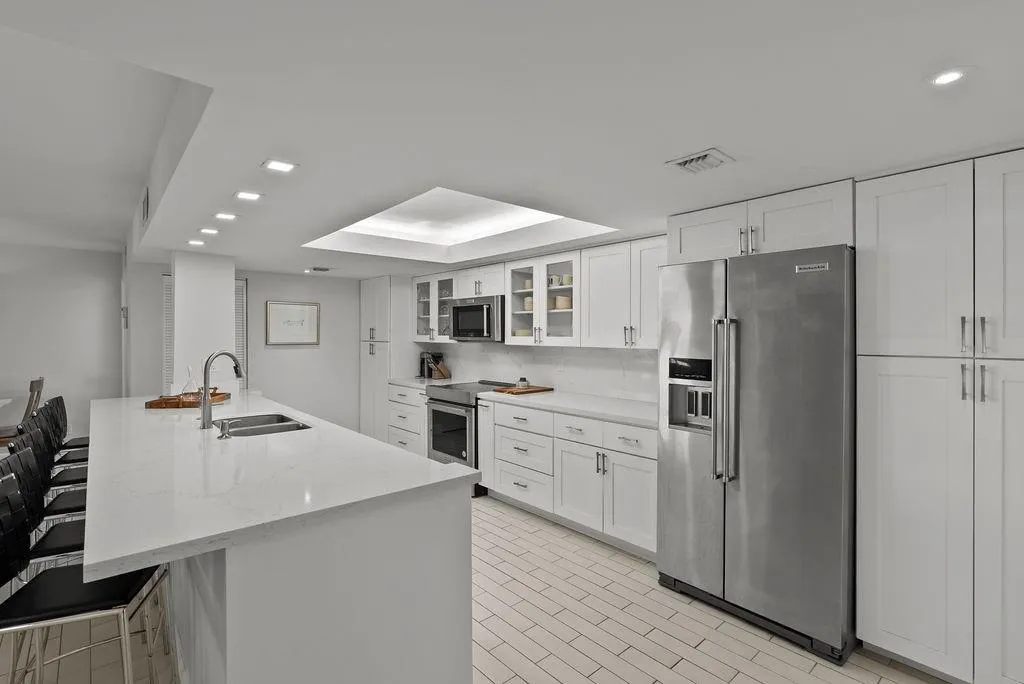 500 Egret Circle, #8507