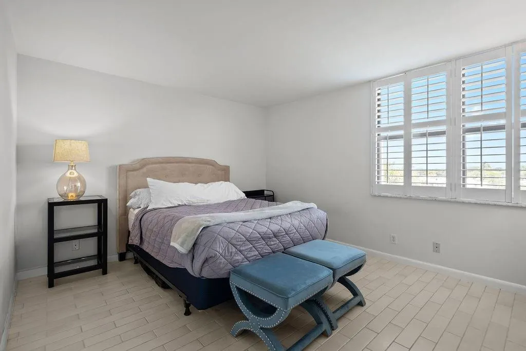 500 Egret Circle, #8507