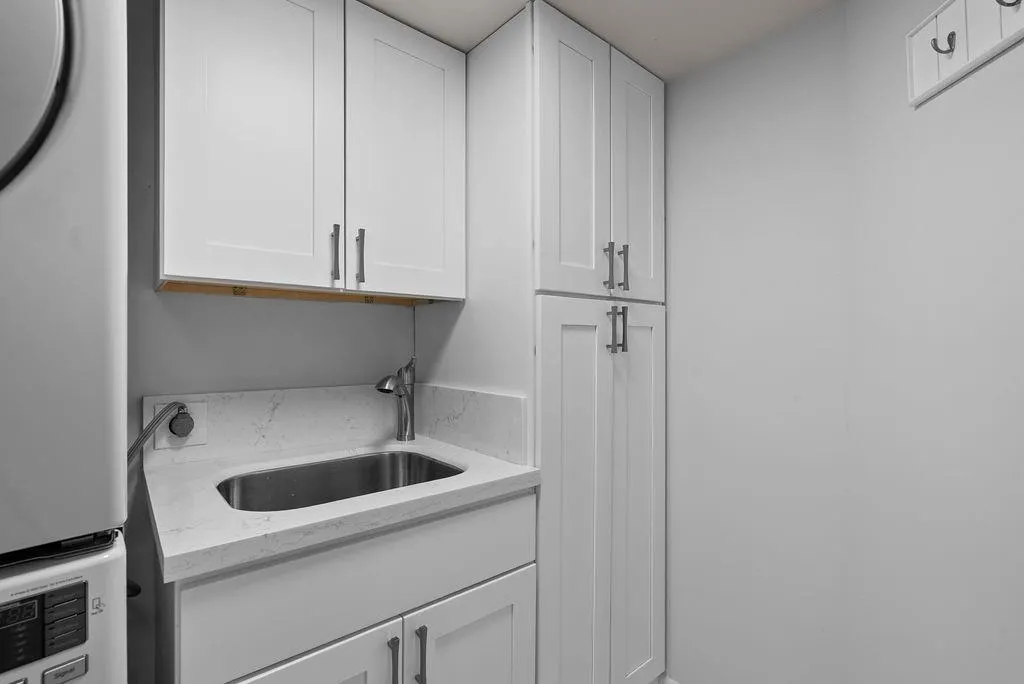 500 Egret Circle, #8507